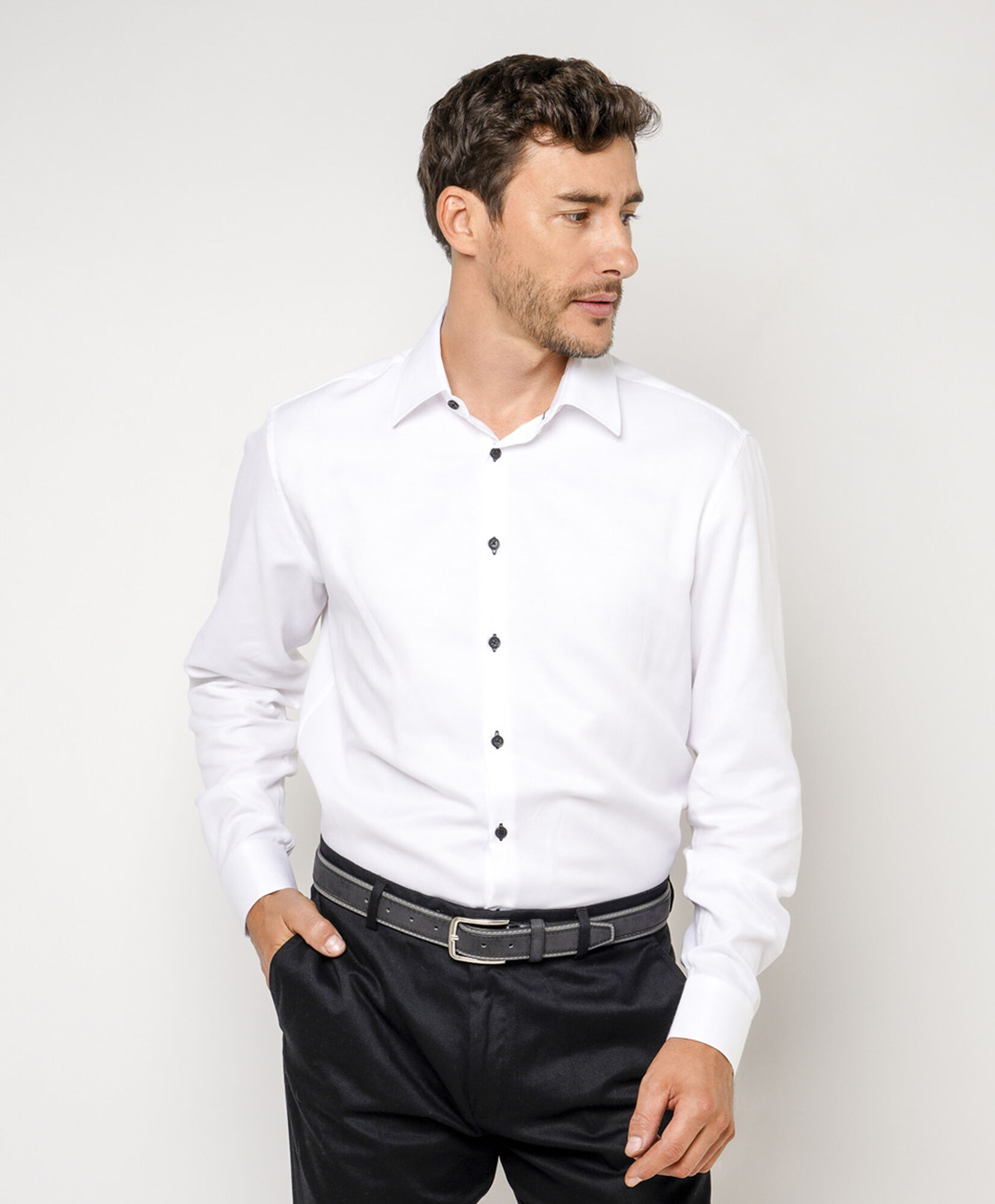 Camisa hombre botones negros Camisa hombre botones negros