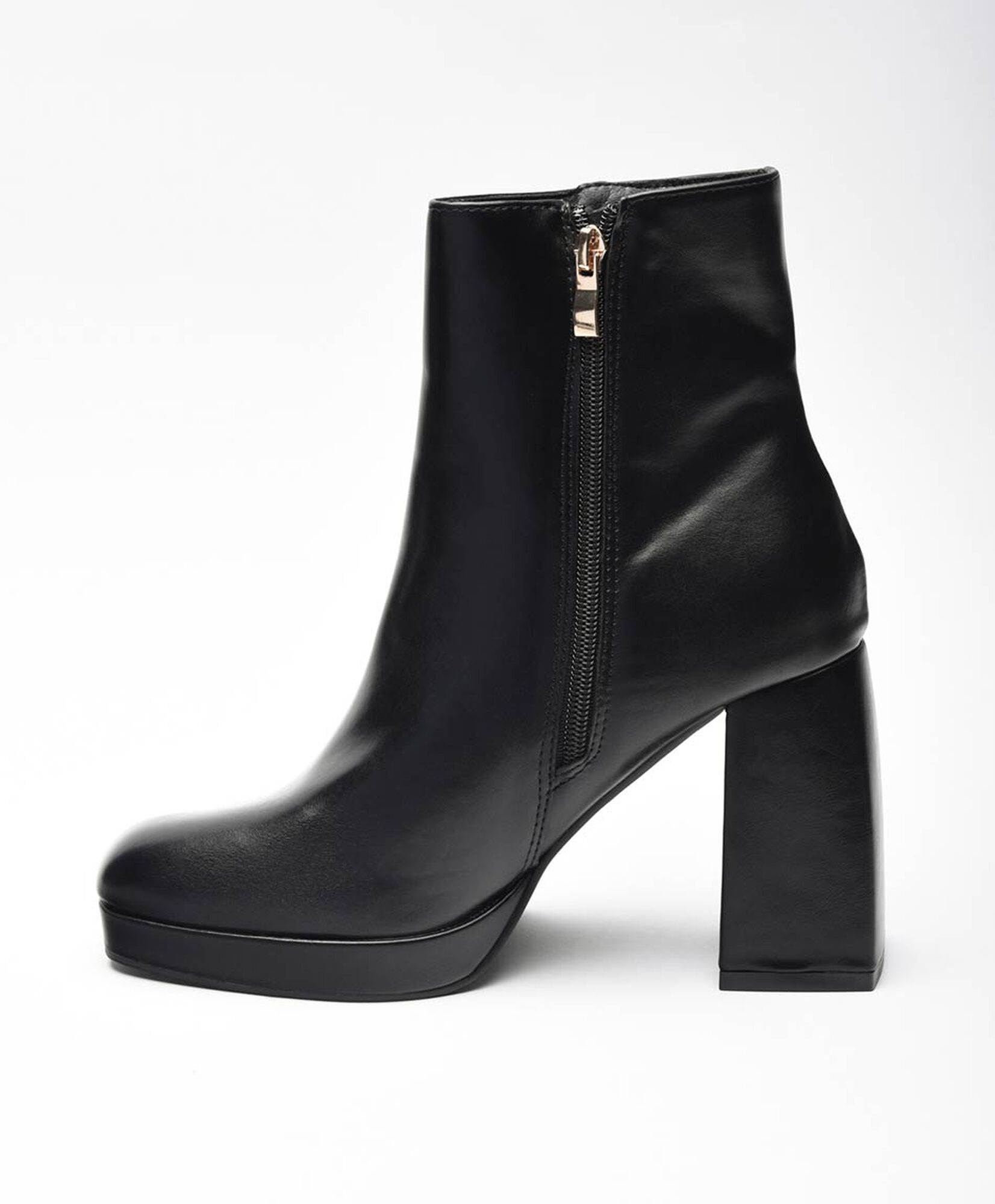 Bota mujer liso taco cuadrado Bota mujer liso taco cuadrado