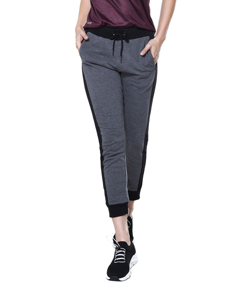 Pantalon deportivo contraste