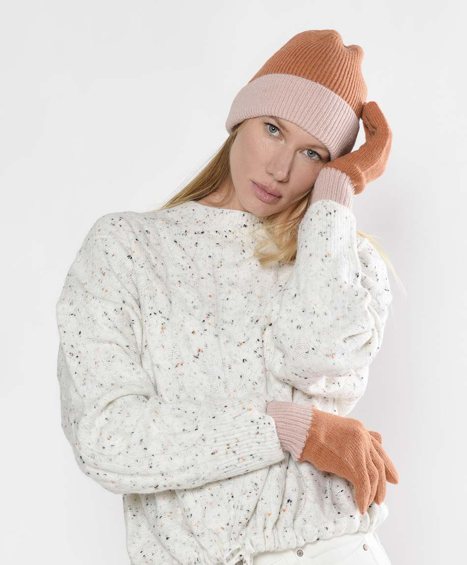 Set mujer gorro + guantes naranjo