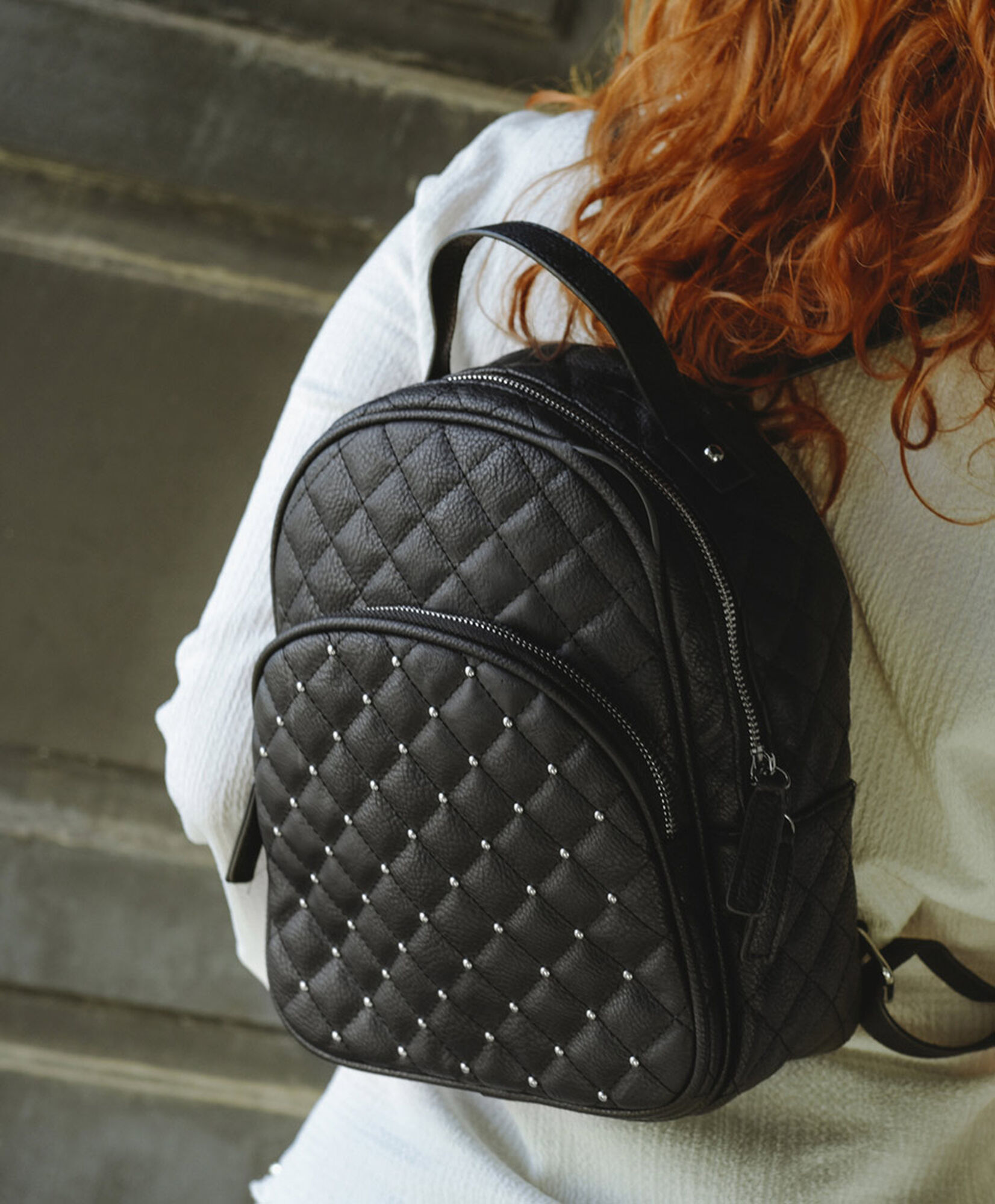 Mochila mujer rombos y tachas Mochila mujer rombos y tachas