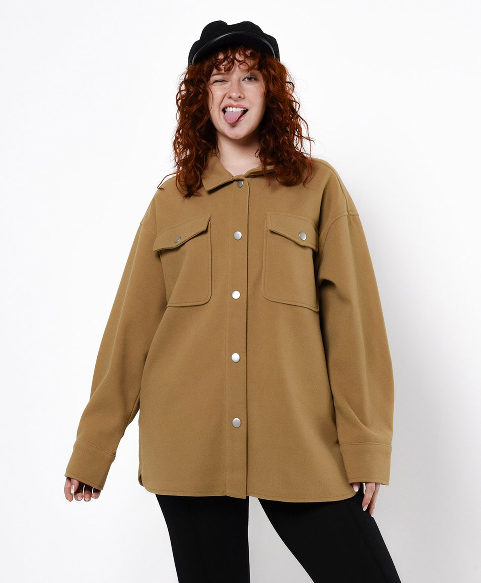 Chaqueta mujer lisa bolsillos cuadrados Chaqueta mujer lisa bolsillos cuadrados