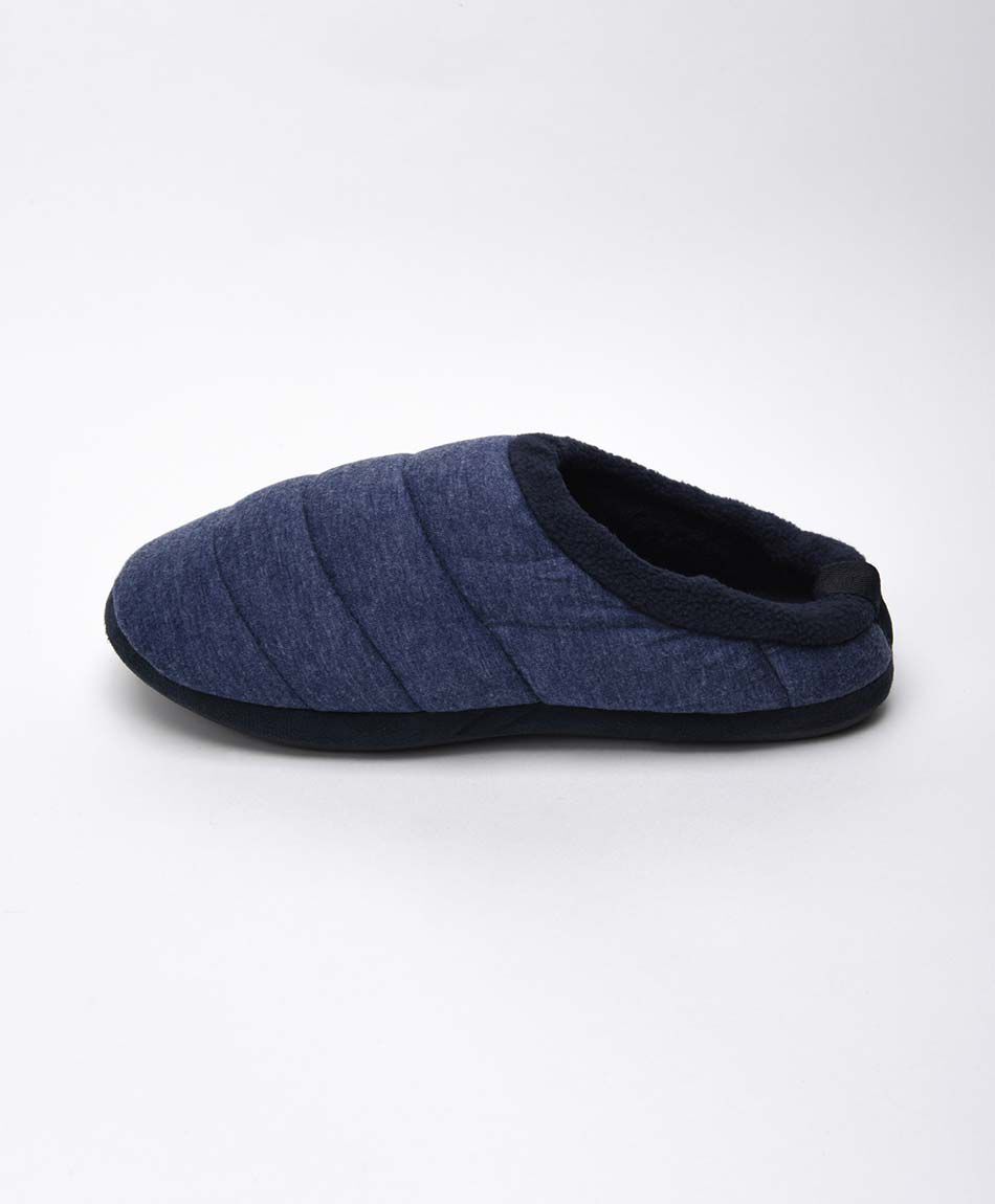 Pantufla hombre costuras horizontales