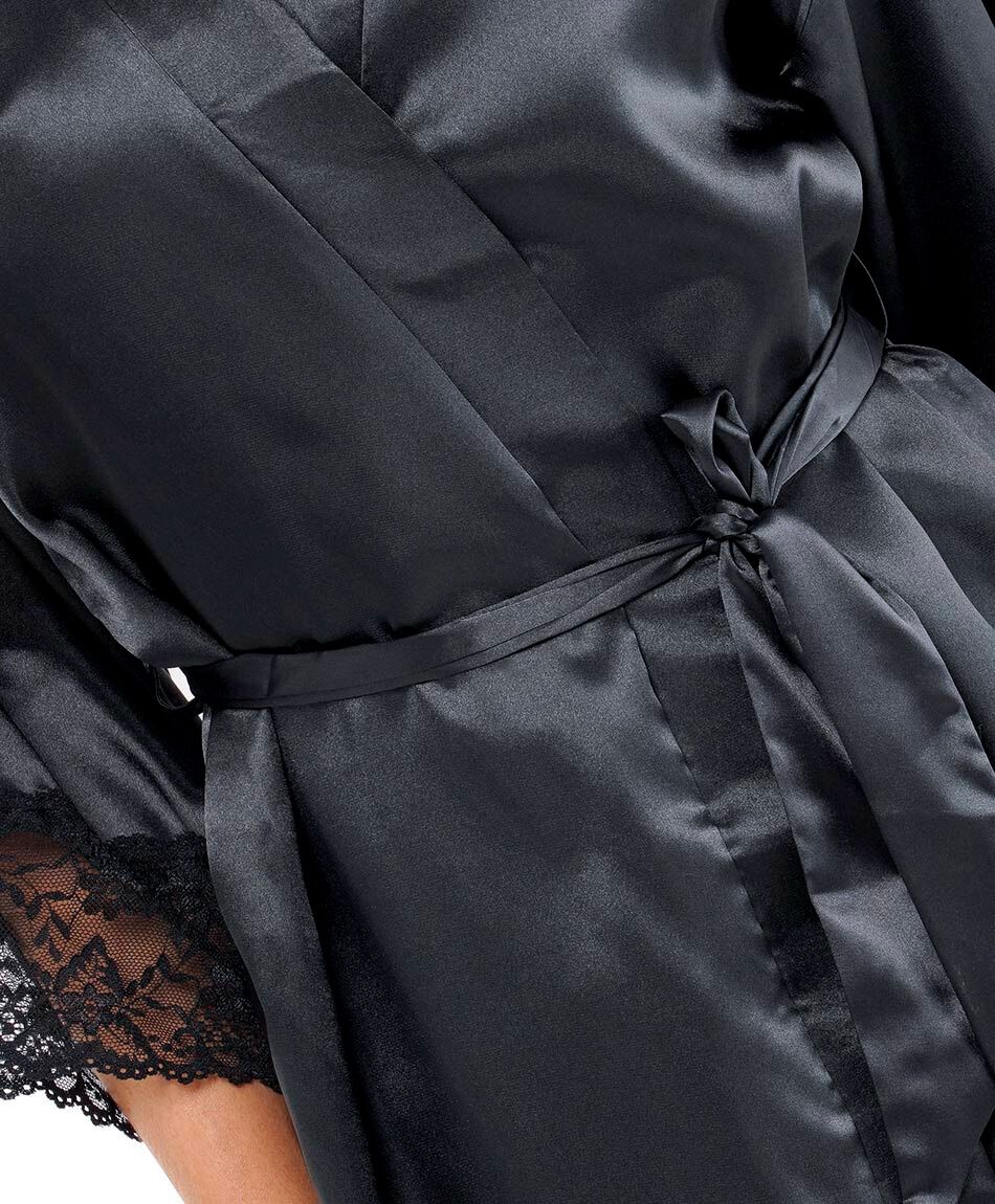 Bata mujer sat&iacute;n negra