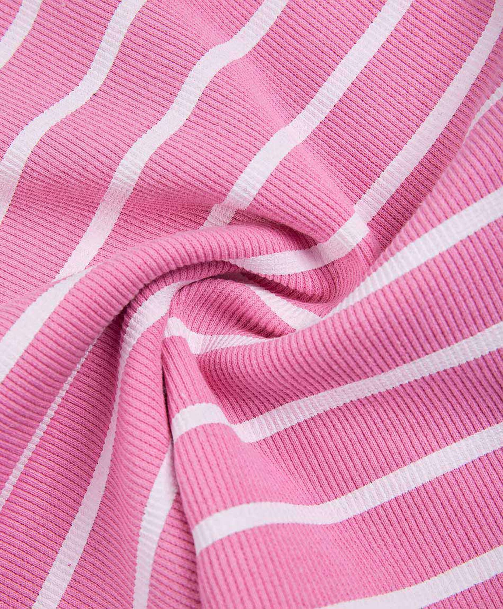 Polera niña líneas rosada Polera niña líneas rosada