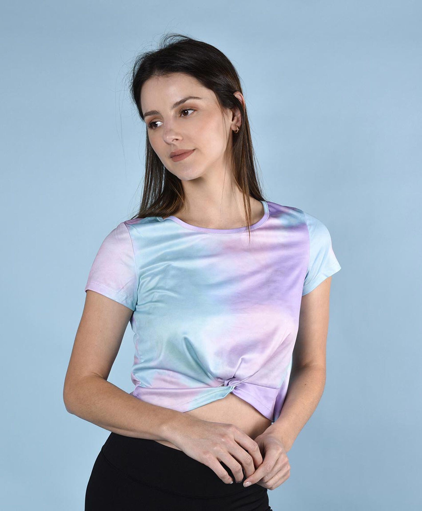 Polera deportiva manga corta cuello redondo Polera deportiva manga corta cuello redondo