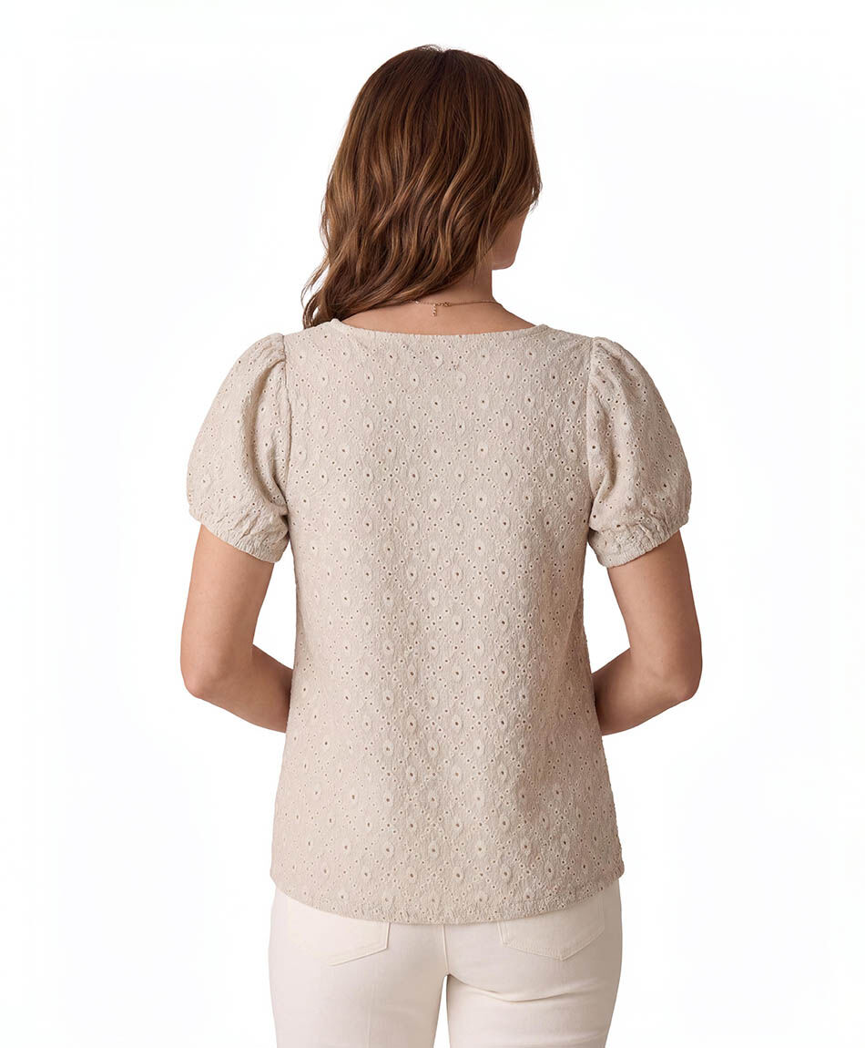 Polera mujer florcitas caladas