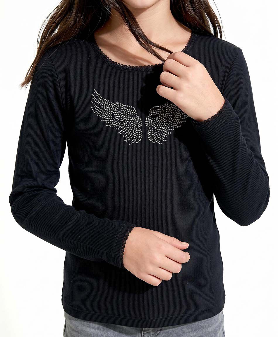 Polera ni&ntilde;a dise&ntilde;o alas
