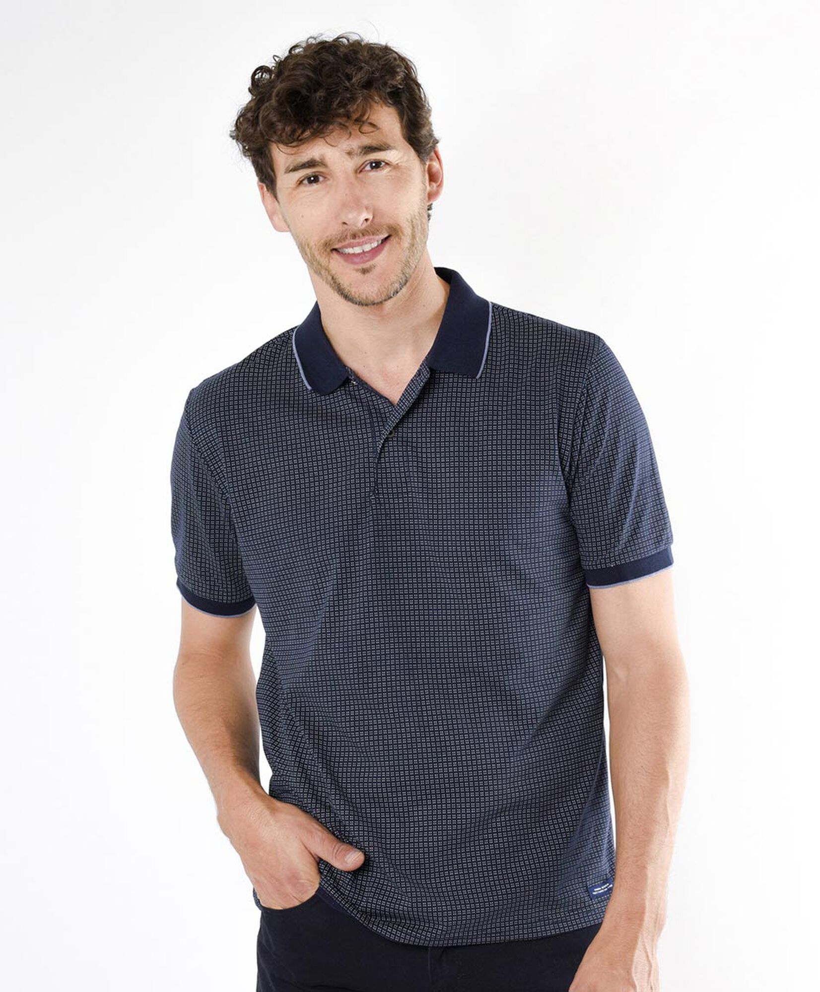 Polera hombre cuadritos cuello piqué Polera hombre cuadritos cuello piqué
