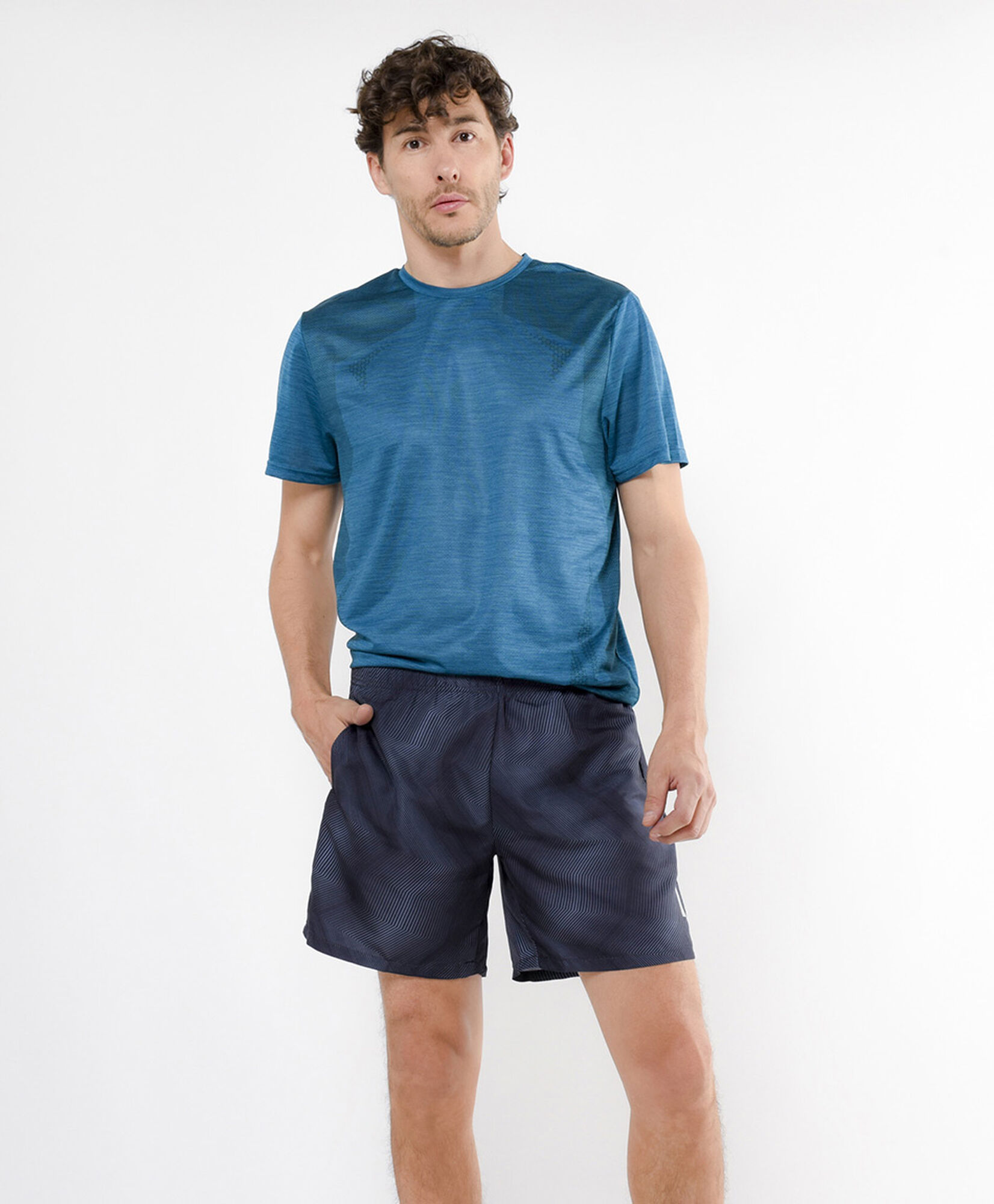 Short deportivo hombre mini líneas Short deportivo hombre mini líneas