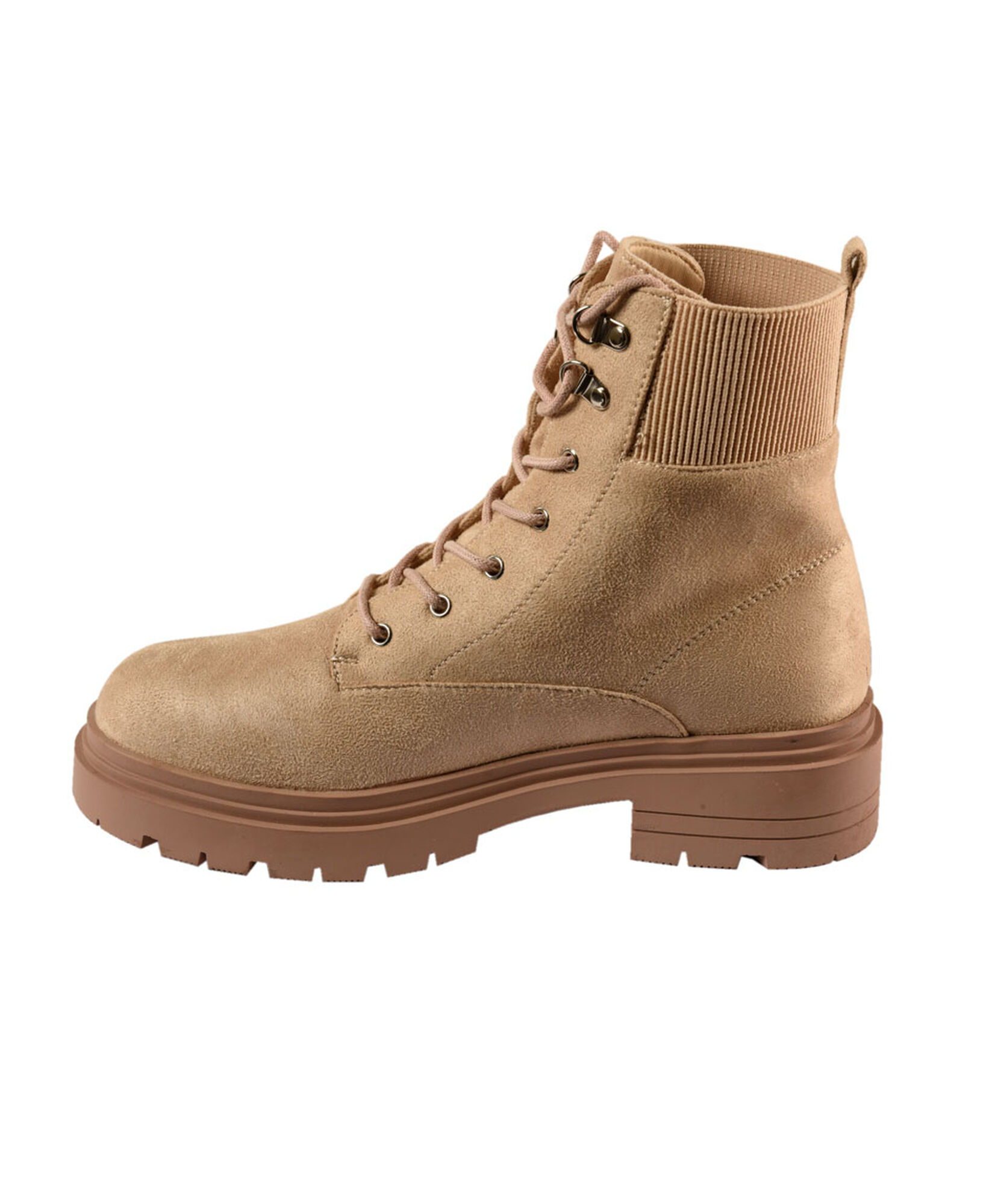 Bototo con cordones taco cuadrado Bototo con cordones taco cuadrado