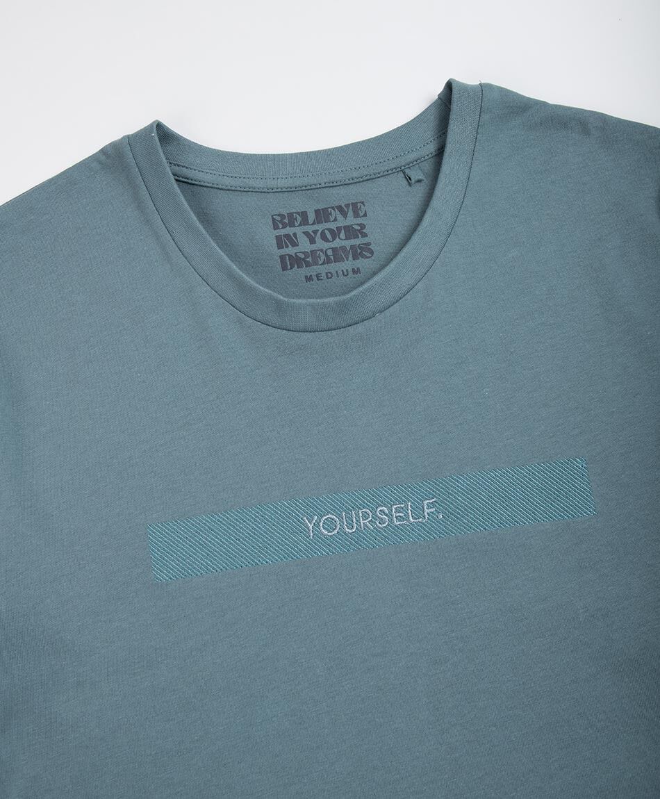 Polera hombre bordado yourself
