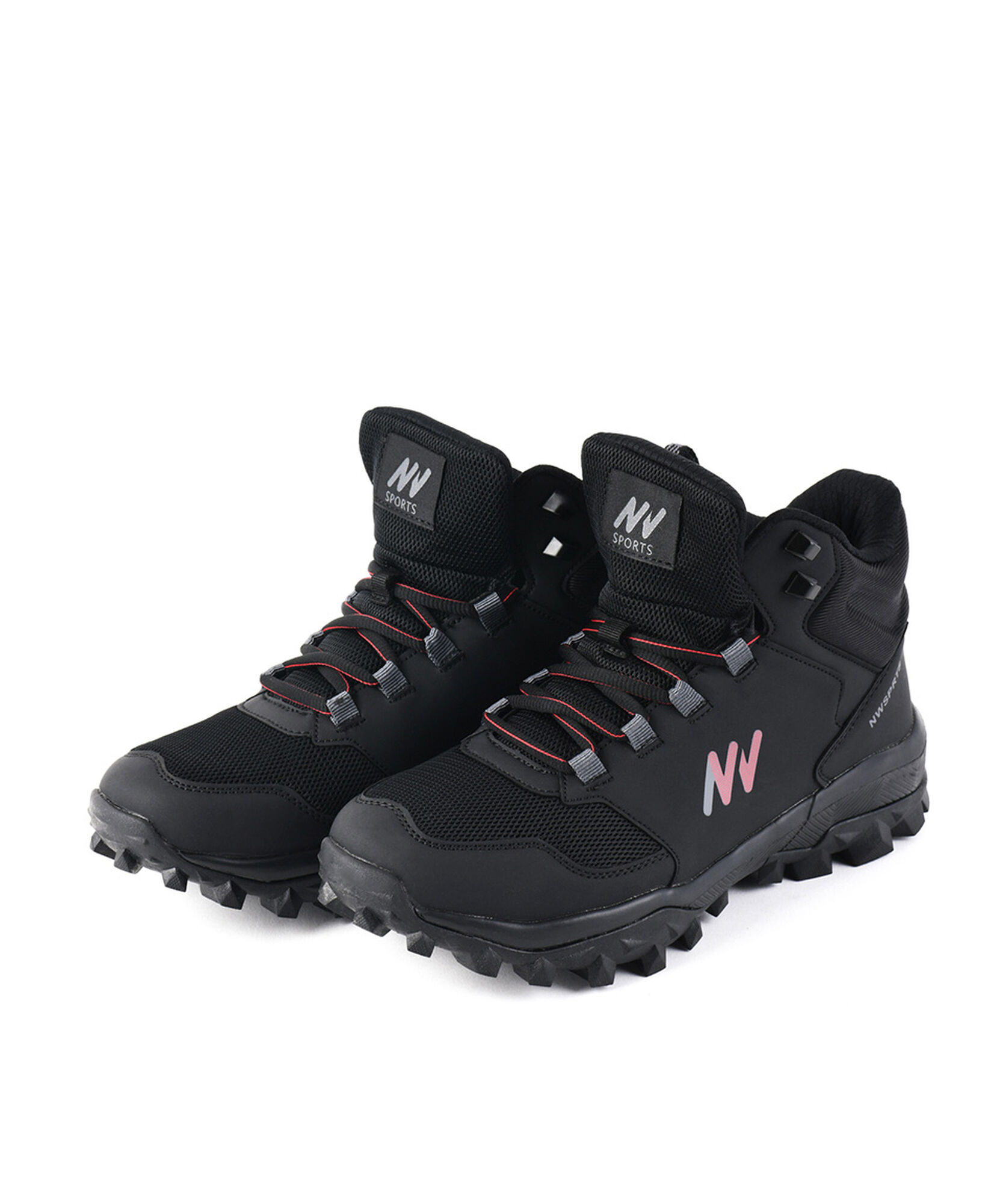 Zapatilla hombre outdoor caña alta Zapatilla hombre outdoor caña alta