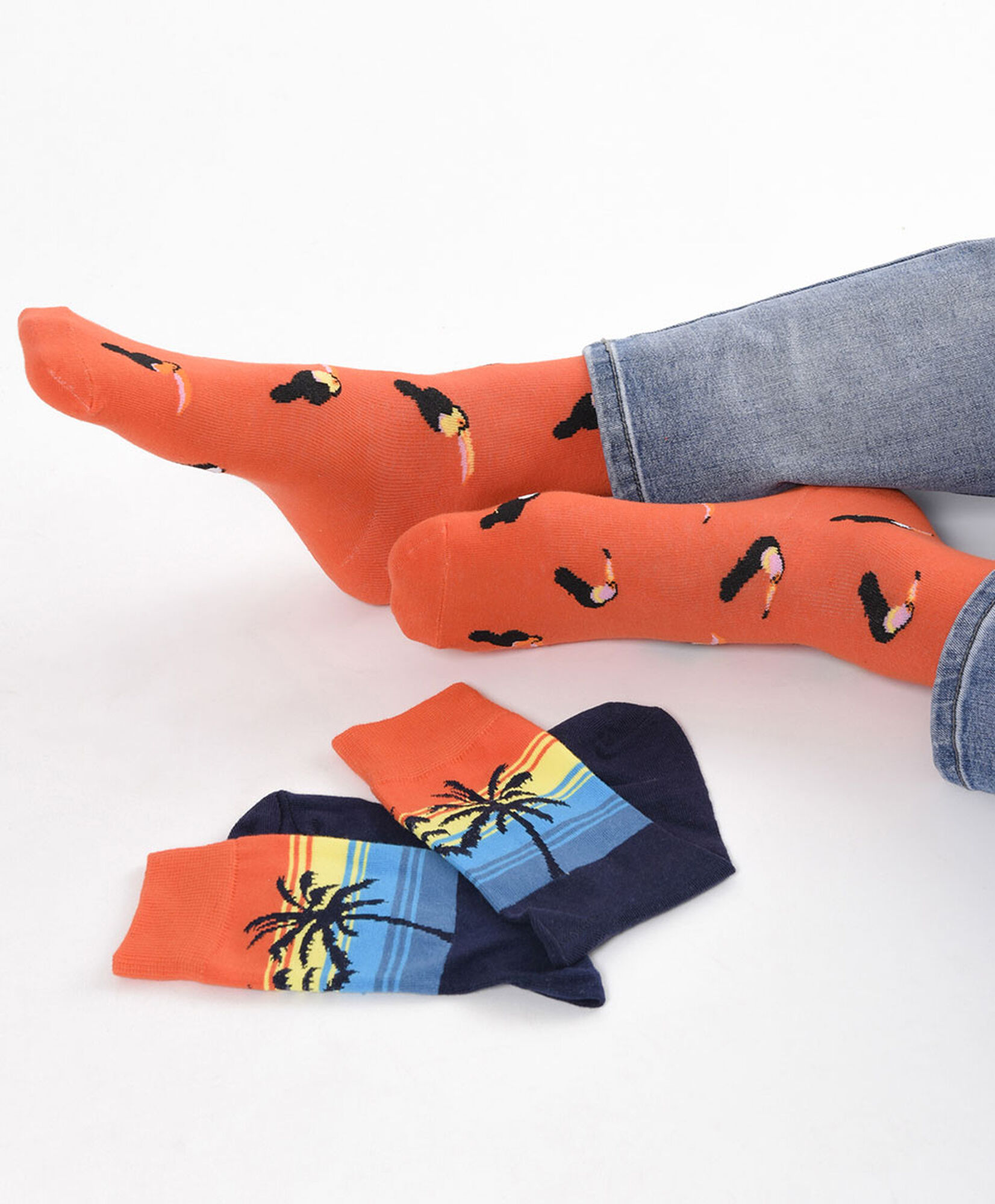 Pack 2 calcetines hombre tucán y palmera Pack 2 calcetines hombre tucán y palmera