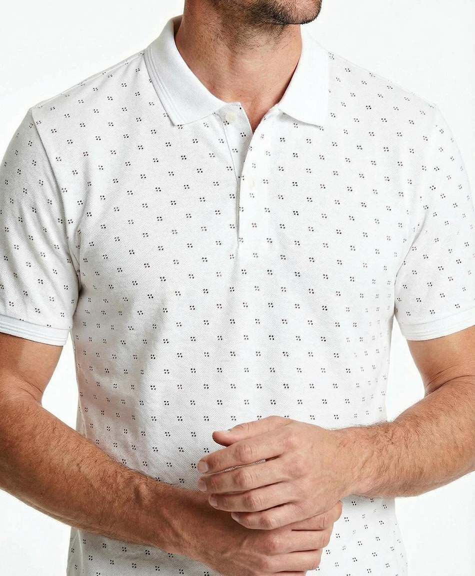 Polera hombre cuello polo puntitos