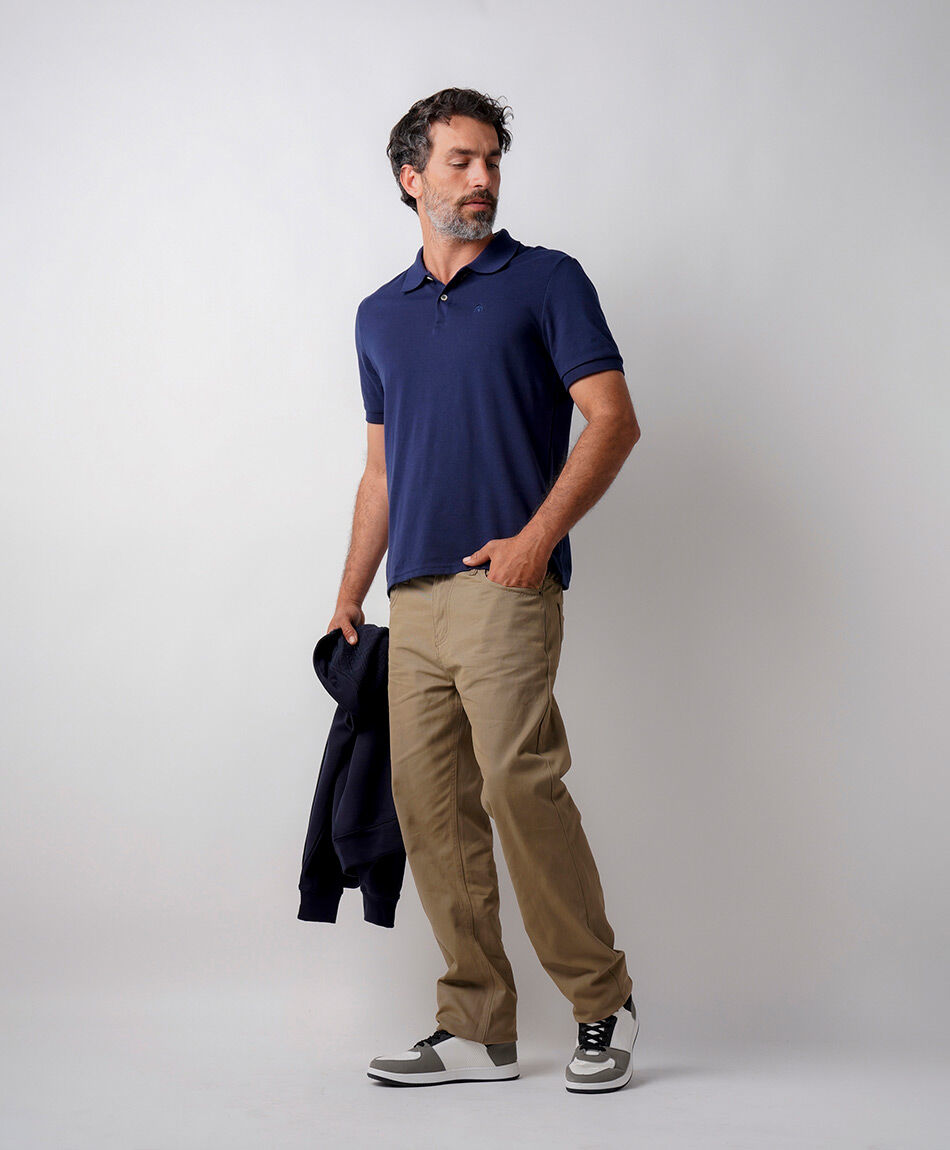 Pantal&oacute;n hombre b&aacute;sico beige