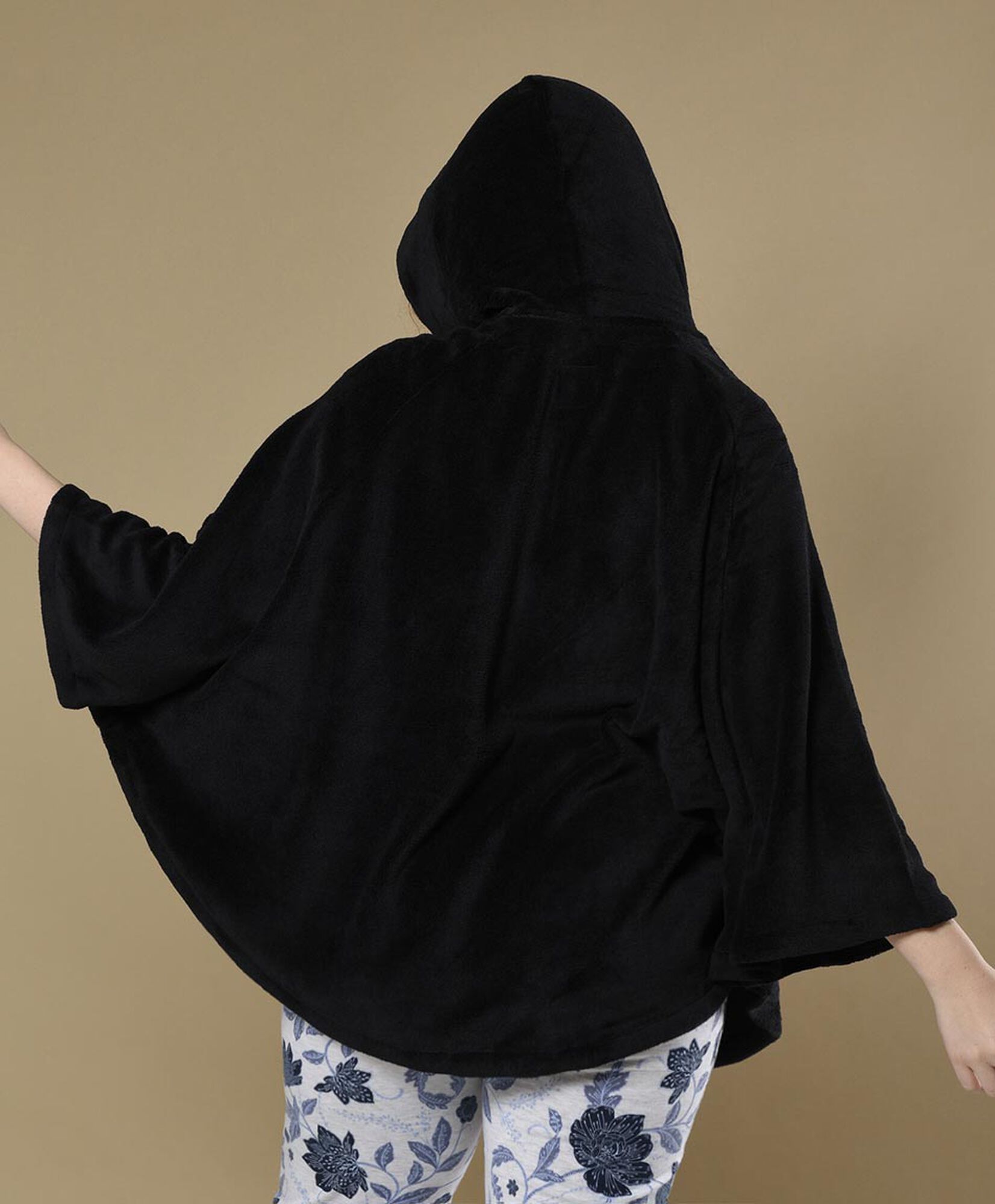 Capa corta manga 3/4 Capa corta manga 3/4