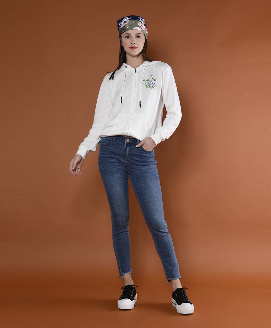 Jeans tiro alto skinny fit