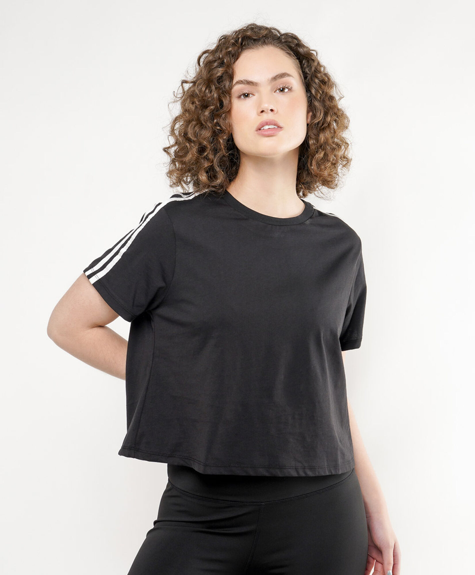 Polera deportiva mujer doble línea Polera deportiva mujer doble línea