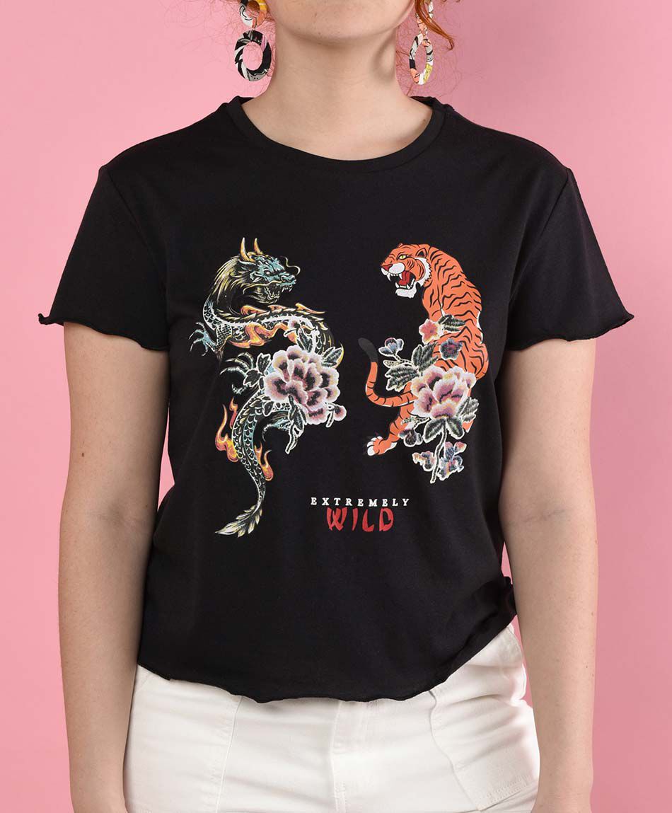 Polera manga corta cuello redondo