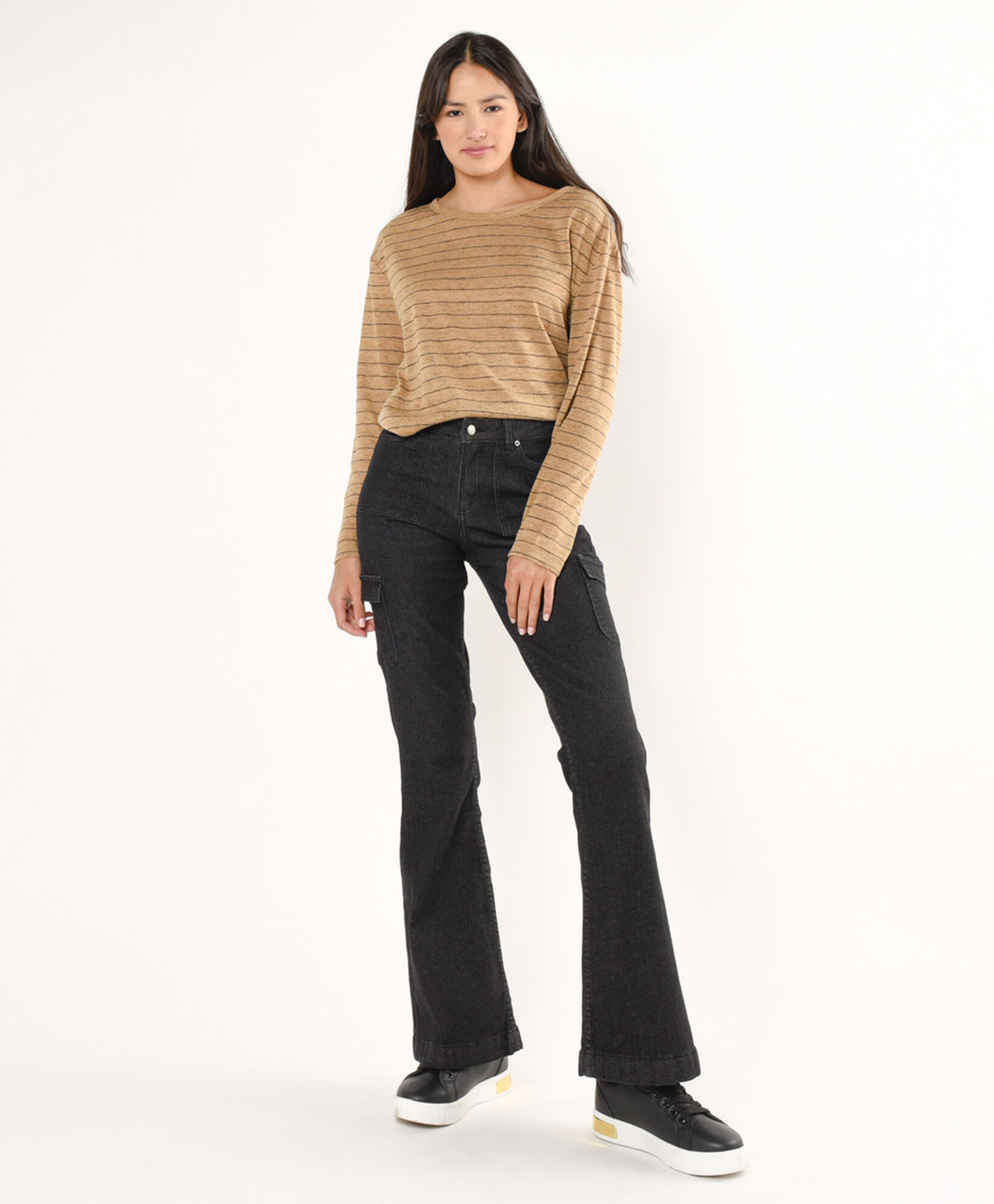 Jeans mujer cargo flare Jeans mujer cargo flare