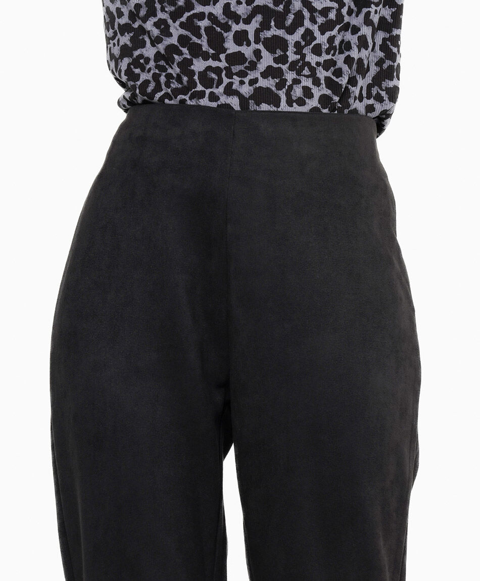 Pantal&oacute;n mujer negro tiro alto