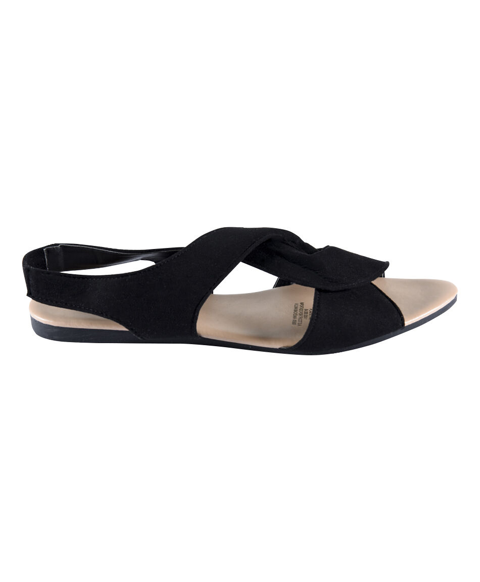 Sandalia plana cerrada