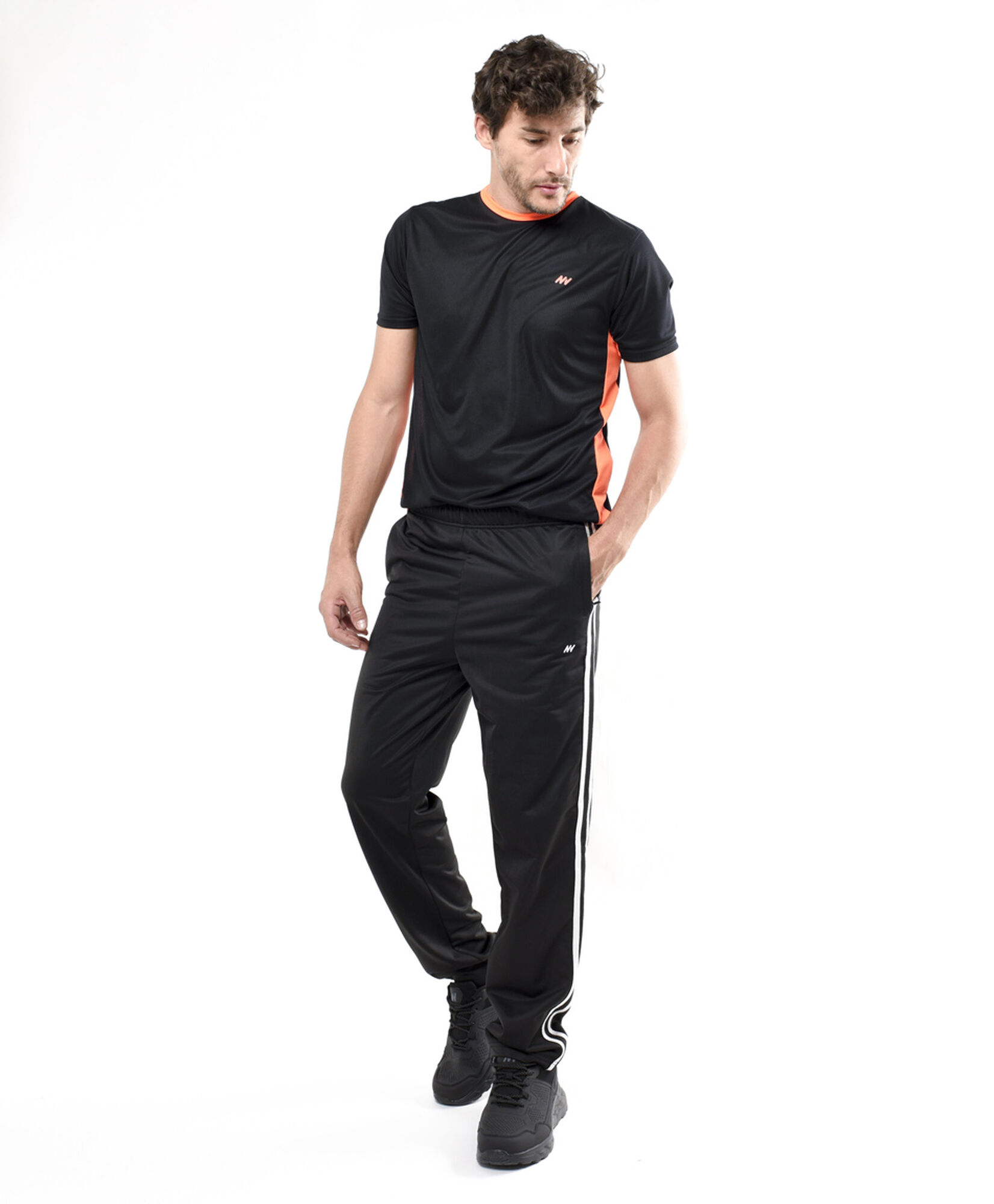 Pantalón deportivo hombre línea doble Pantalón deportivo hombre línea doble