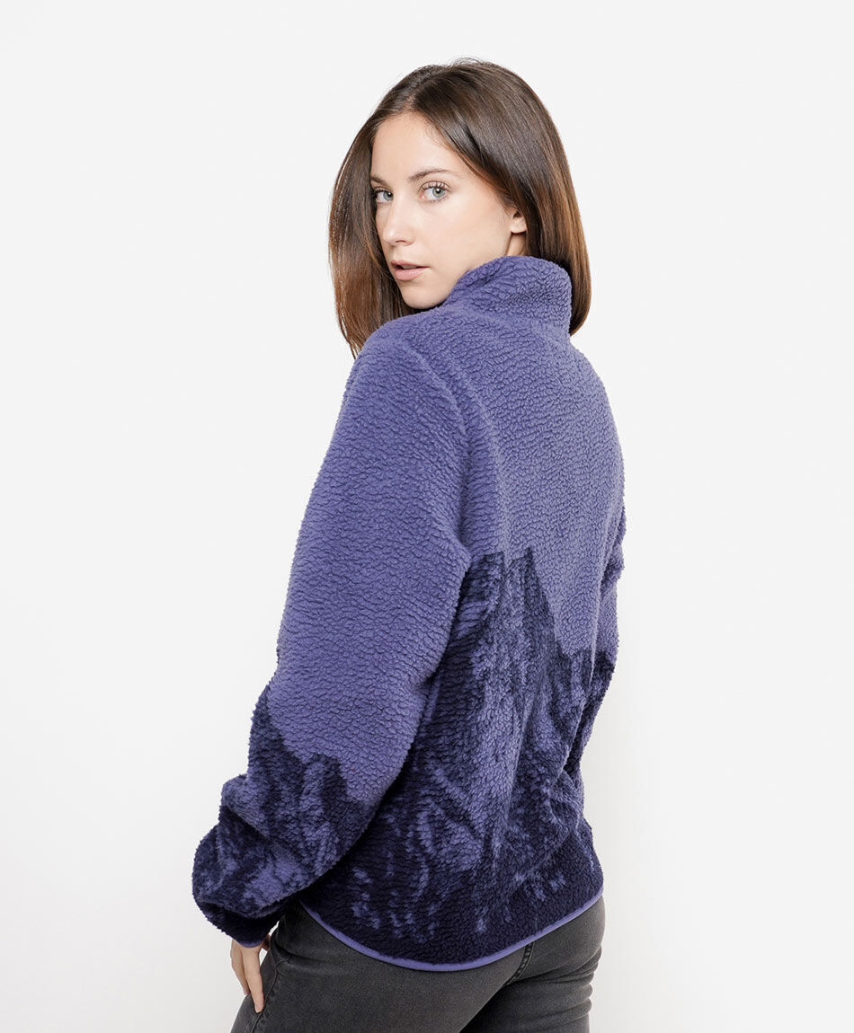 Polar mujer monta&ntilde;as