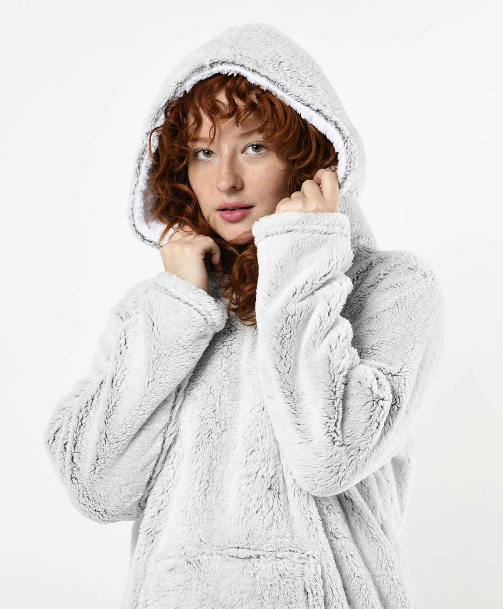 Polerón manta mujer gris pelitos Polerón manta mujer gris pelitos