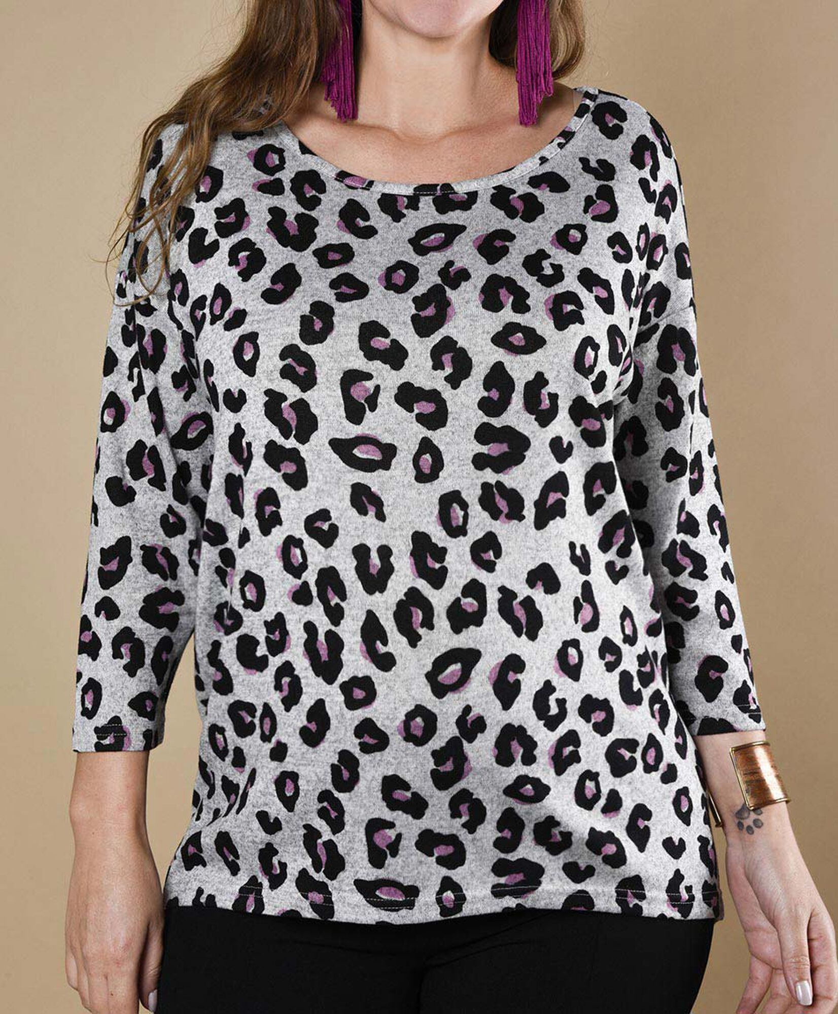 Polera manga 3/4 cuello redondo Polera manga 3/4 cuello redondo