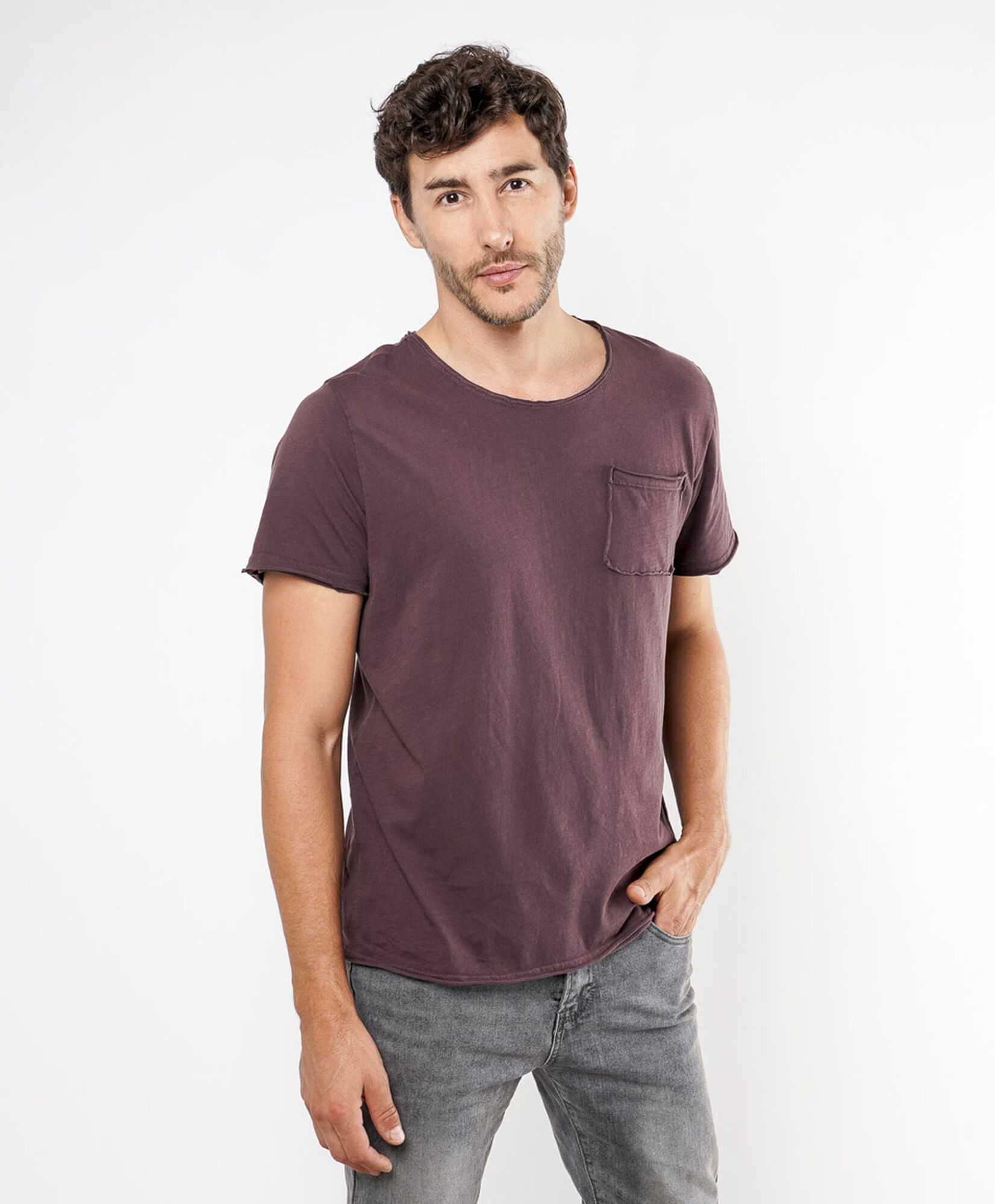 Polera hombre lisa bolsillo Polera hombre lisa bolsillo