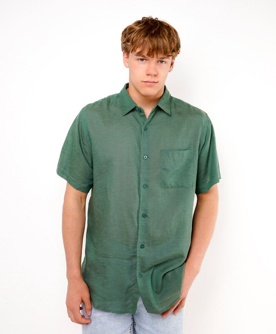 Camisa hombre b&aacute;sica manga corta