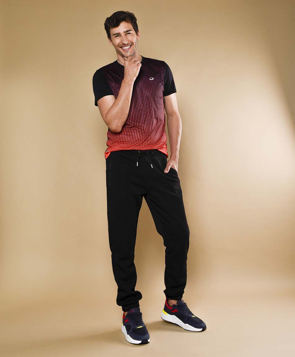 Pantal&oacute;n de buzo skinny fit