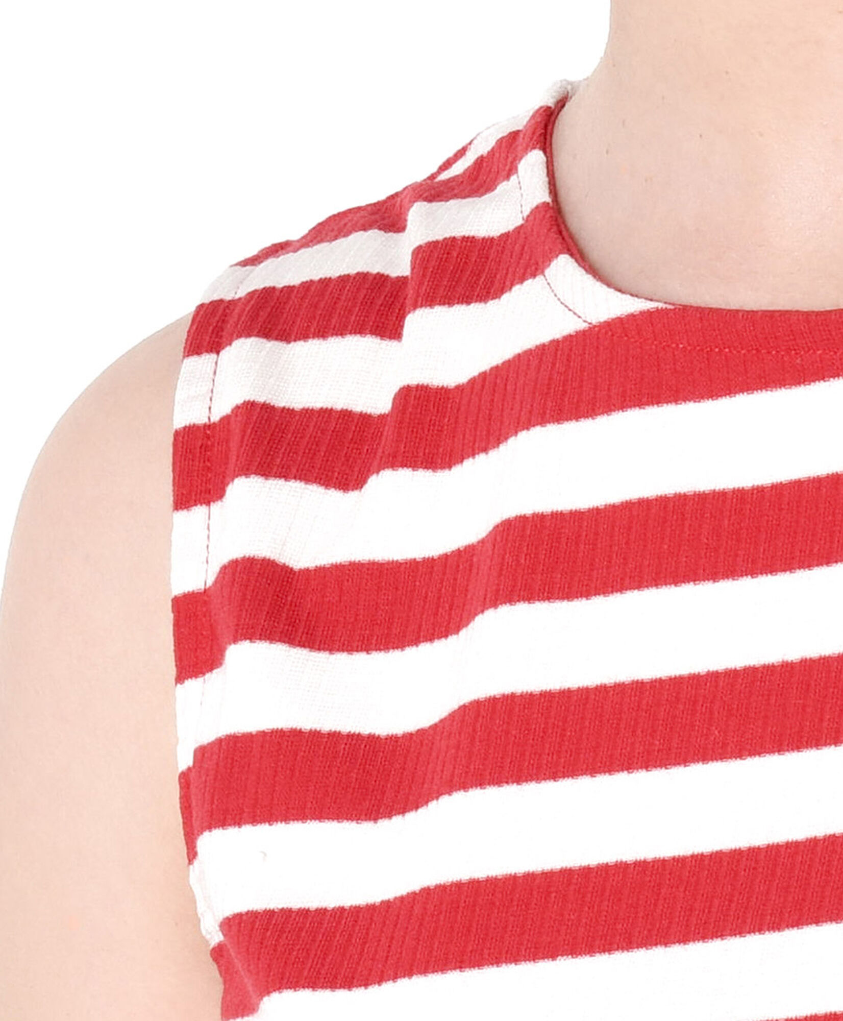 Polera mujer líneas rojas sin mangas Polera mujer líneas rojas sin mangas