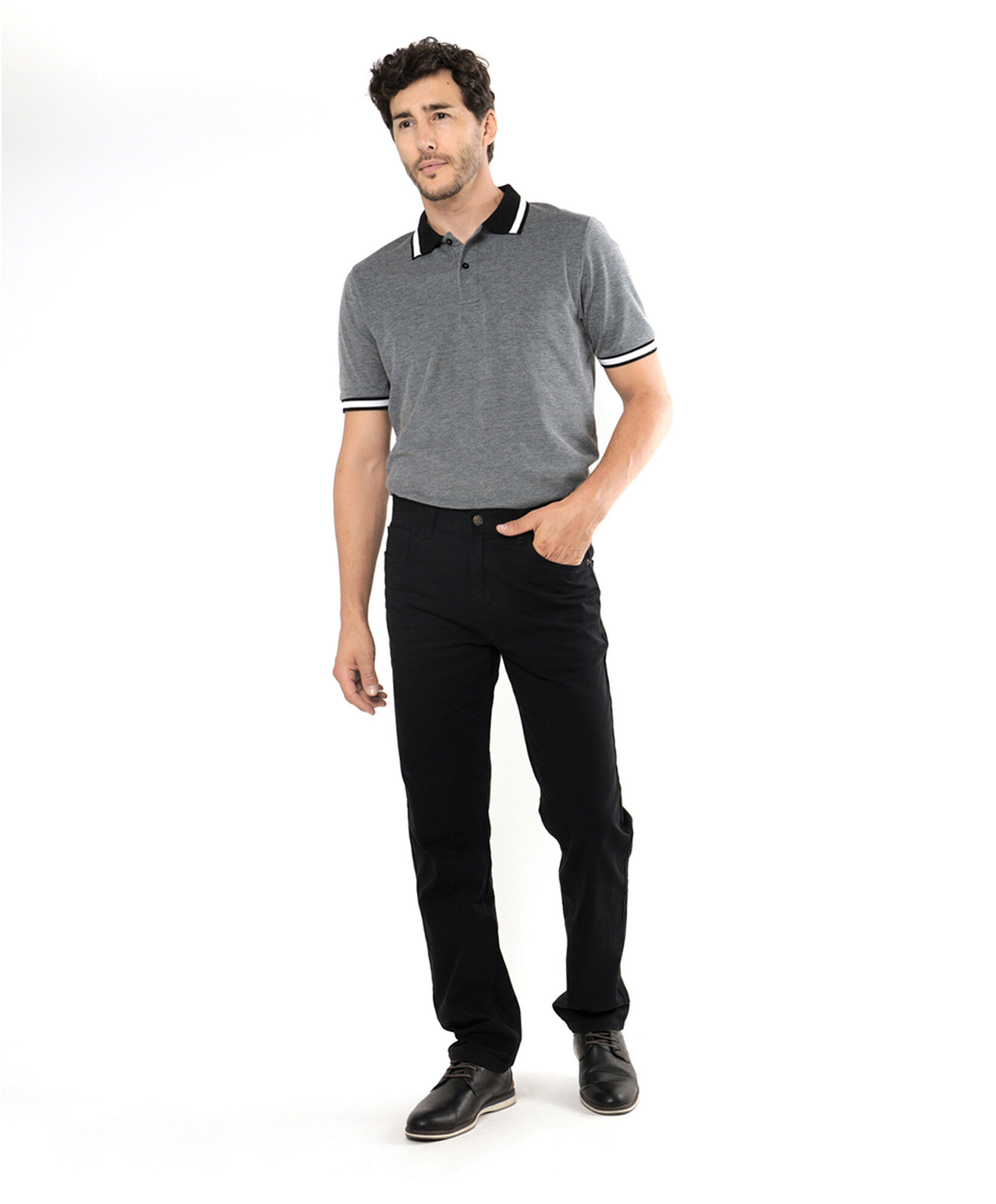Pantalón hombre liso básico negro Pantalón hombre liso básico negro