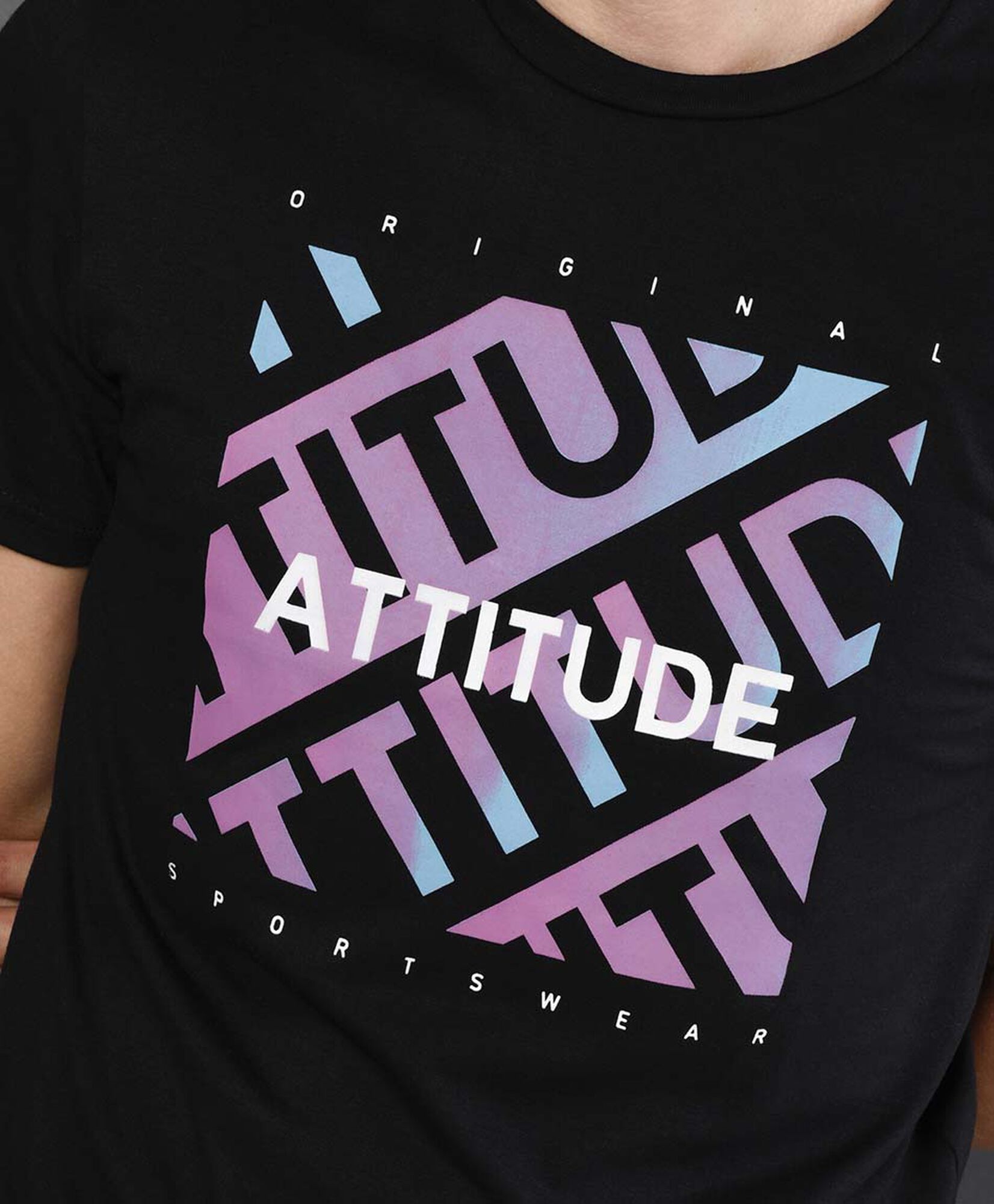 Polera deportiva hombre estampado texto Polera deportiva hombre estampado texto