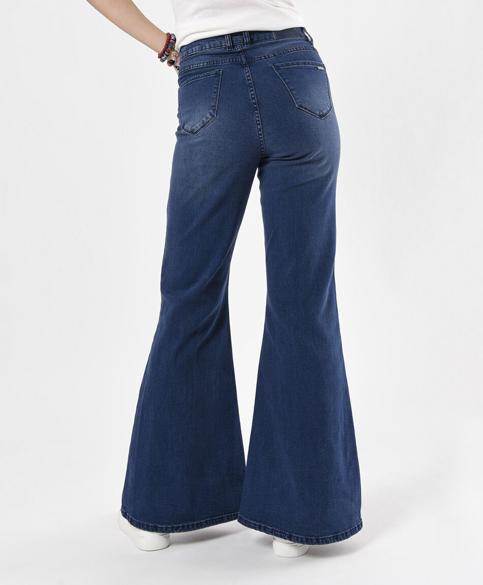 Jeans mujer costuras frontales flare