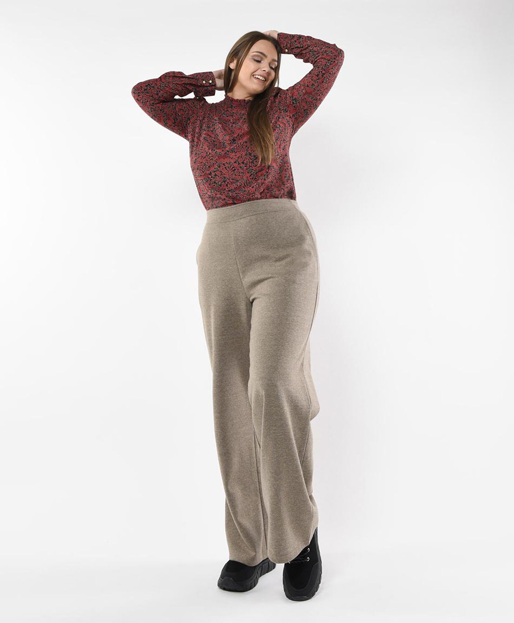 Pantalón mujer pierna ancha tiro alto Pantalón mujer pierna ancha tiro alto