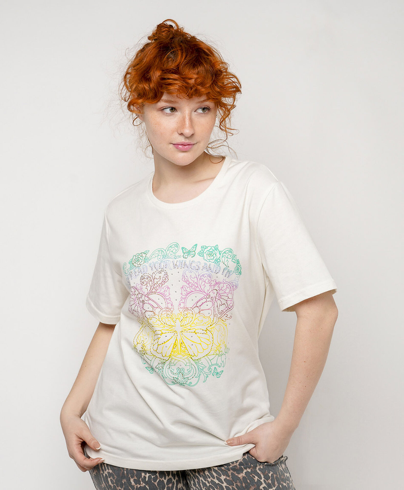 Polera mujer mariposa flor Polera mujer mariposa flor