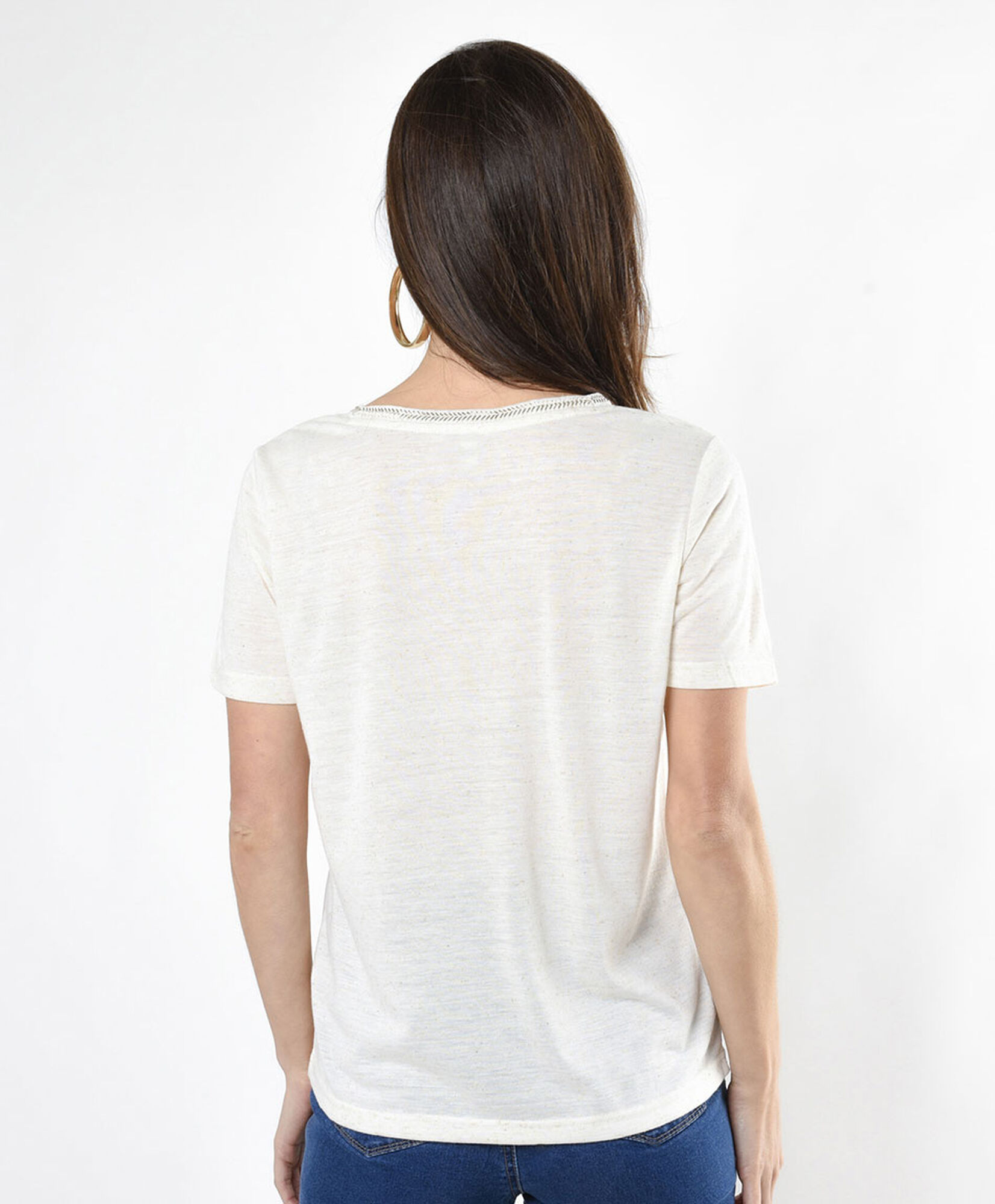 Polera mujer cuello bordado Polera mujer cuello bordado