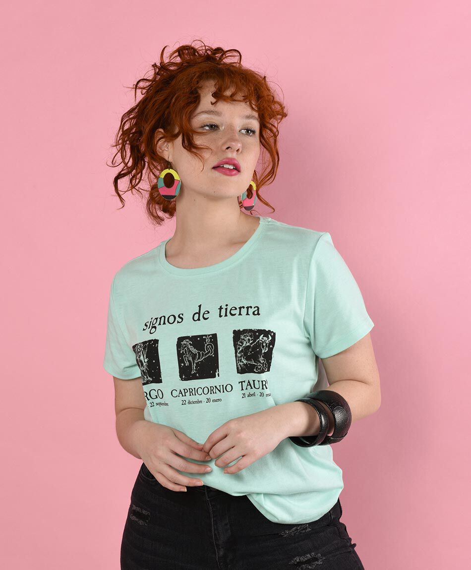 Polera manga corta cuello redondo