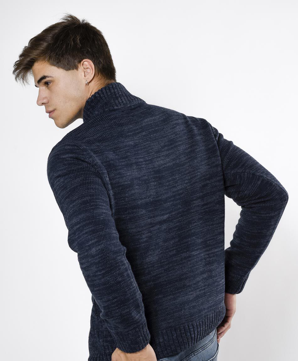 Sweater hombre trenzado