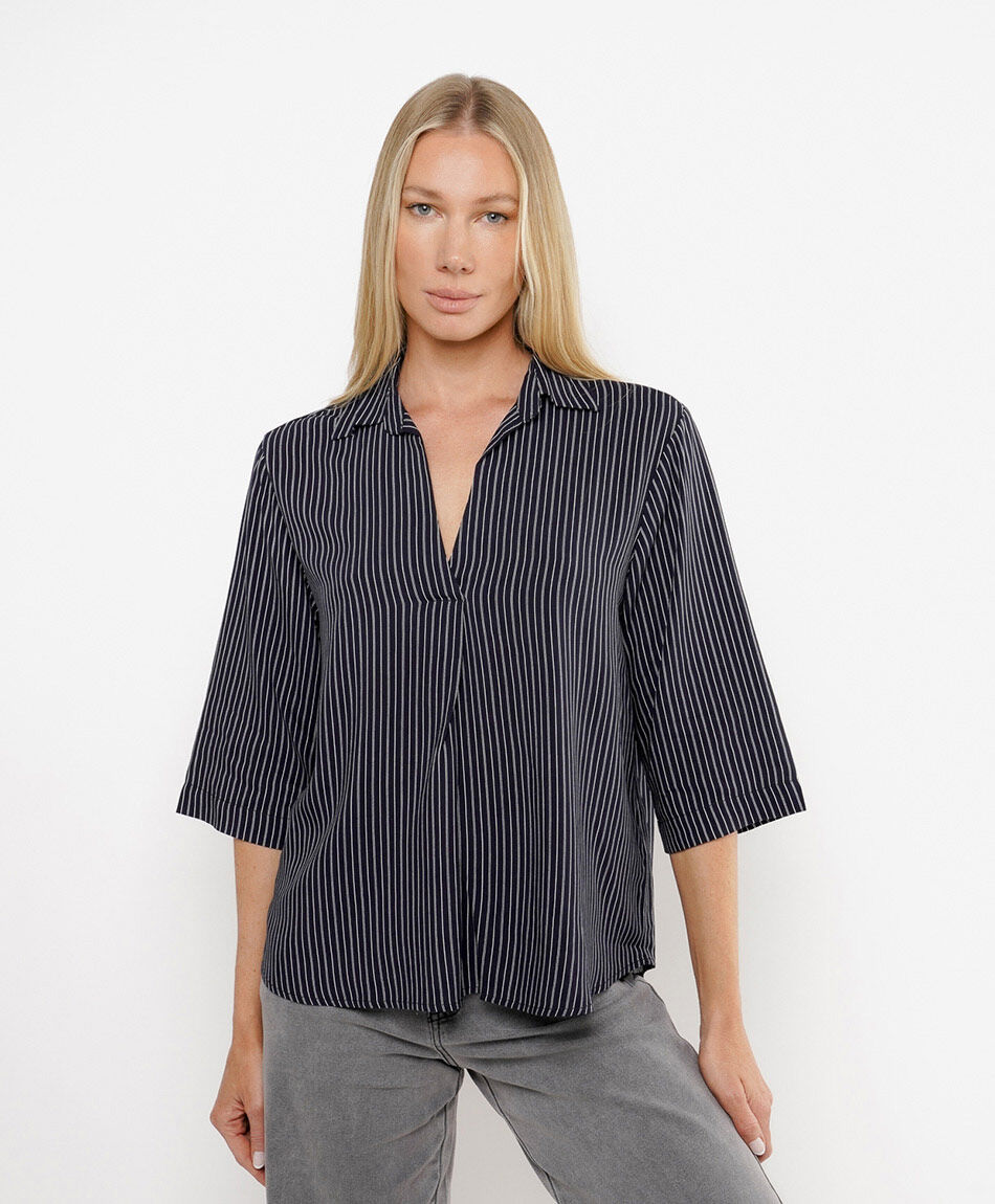 Blusa mujer listada cuello v