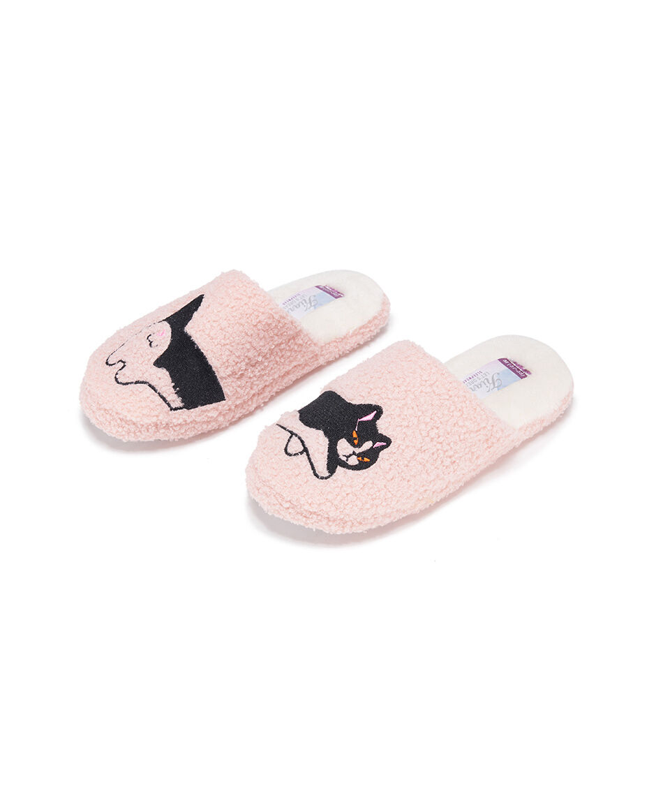 Pantufla mujer gato bordado