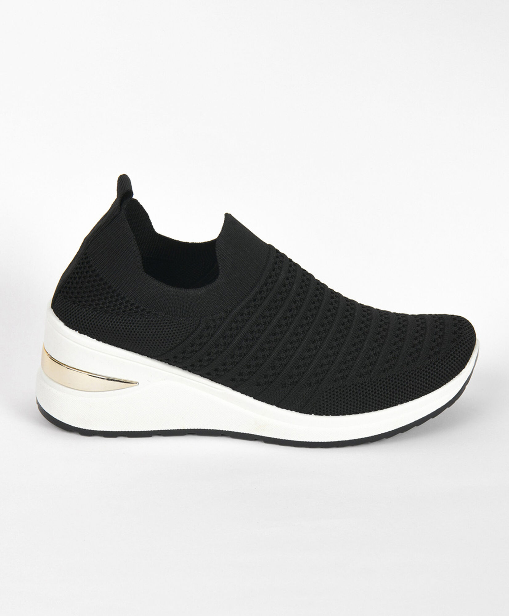 Zapatilla mujer slip on plataforma Zapatilla mujer slip on plataforma