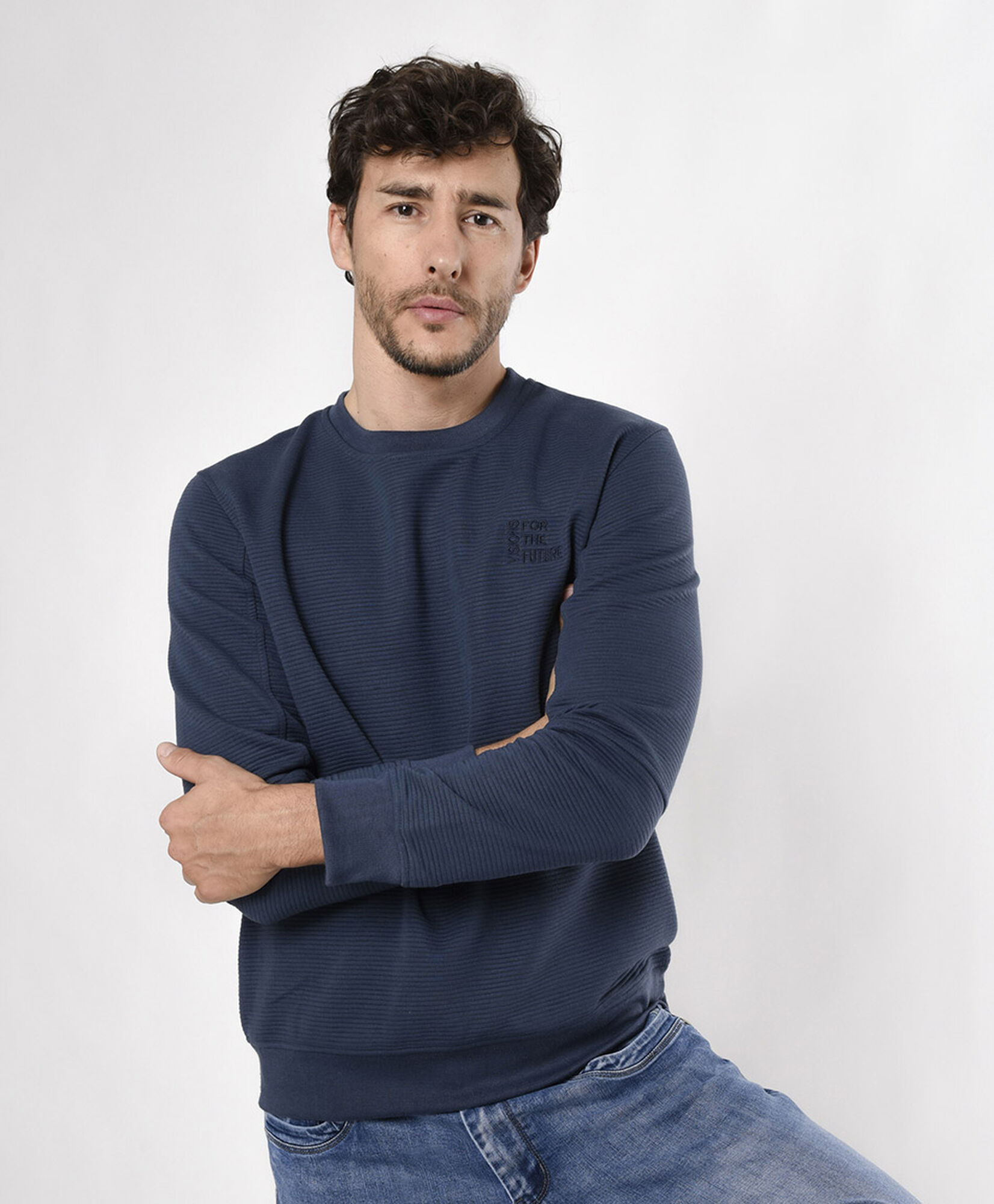Pullover hombre acanalado Pullover hombre acanalado