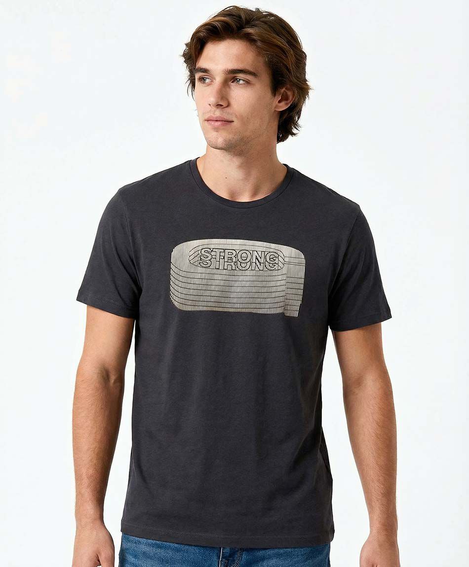 Polera hombre estampado strong