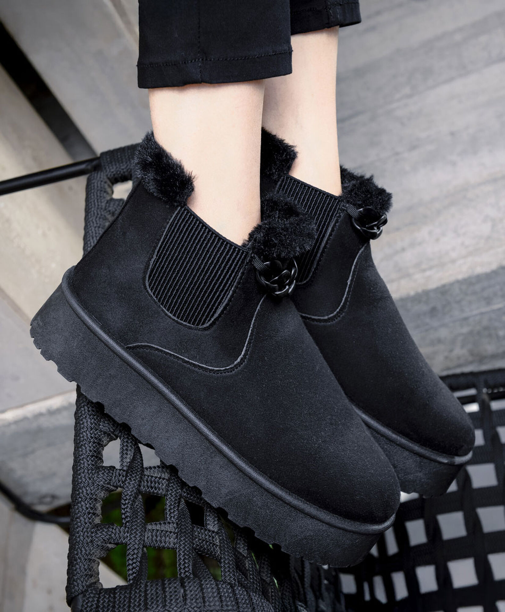 Bota mujer comfy cadena Bota mujer comfy cadena