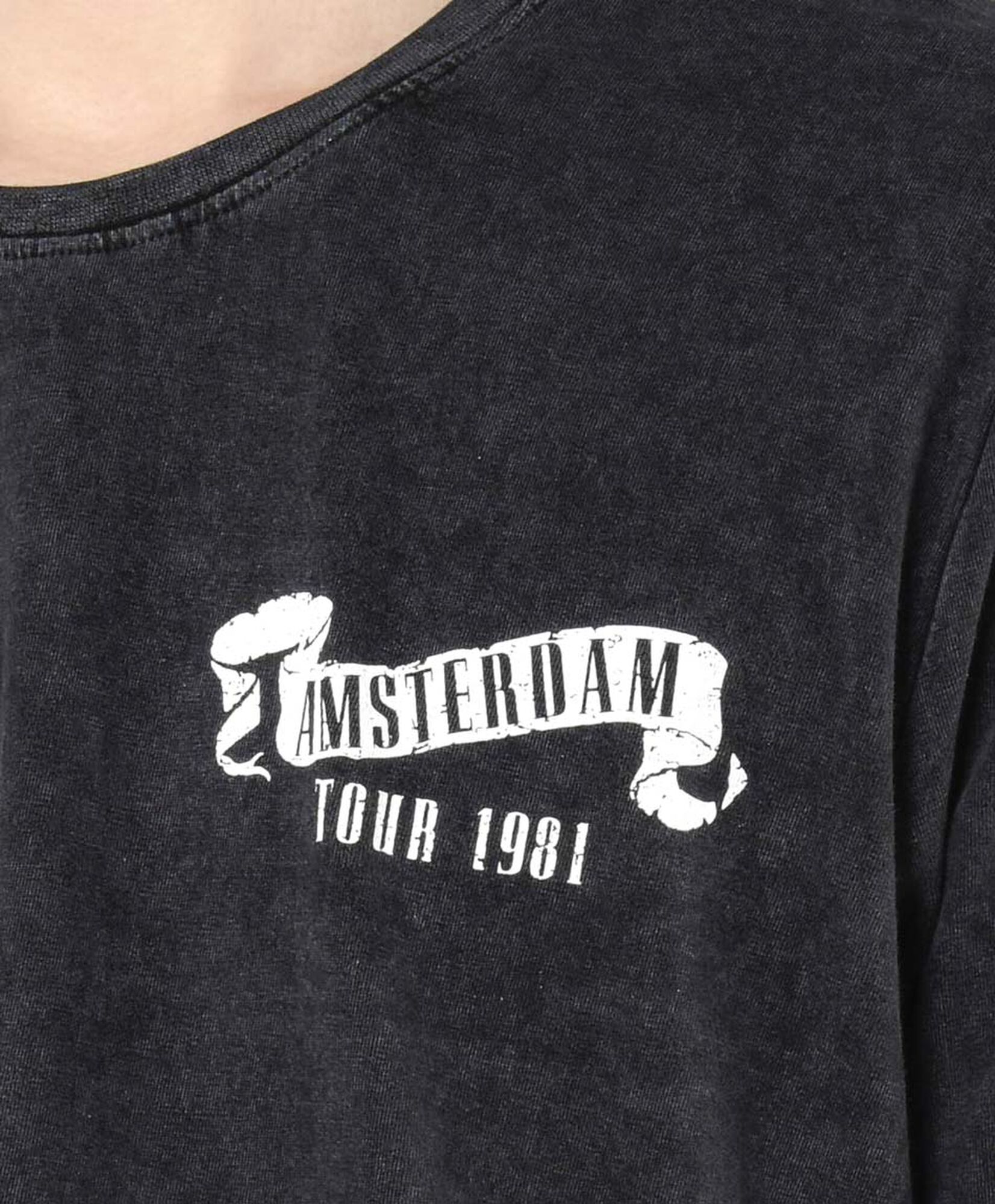 Polera hombre doble estampado espada Polera hombre doble estampado espada